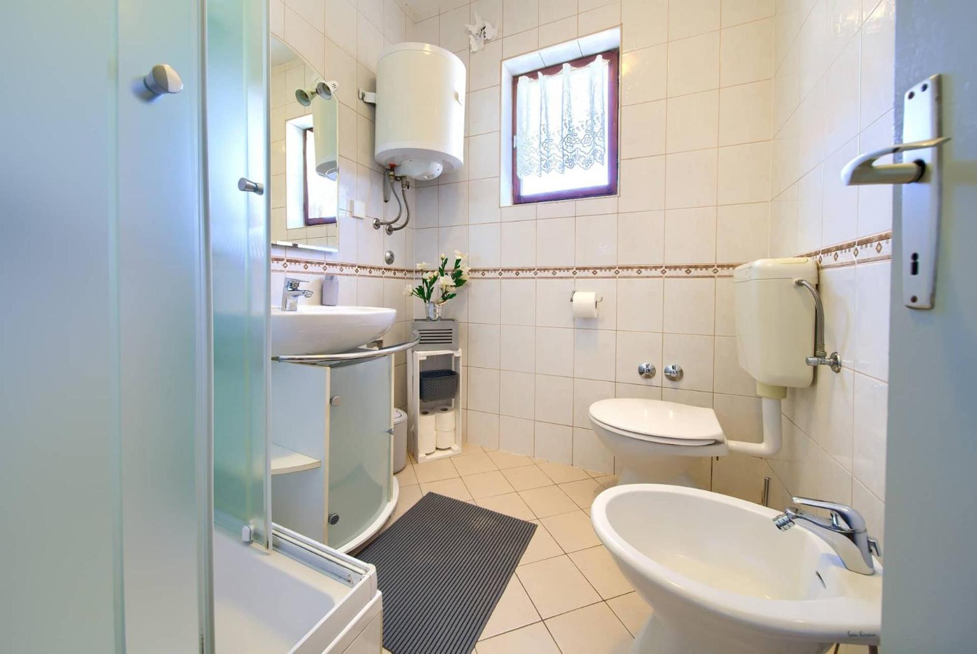 Apartment DiSente with Sea view