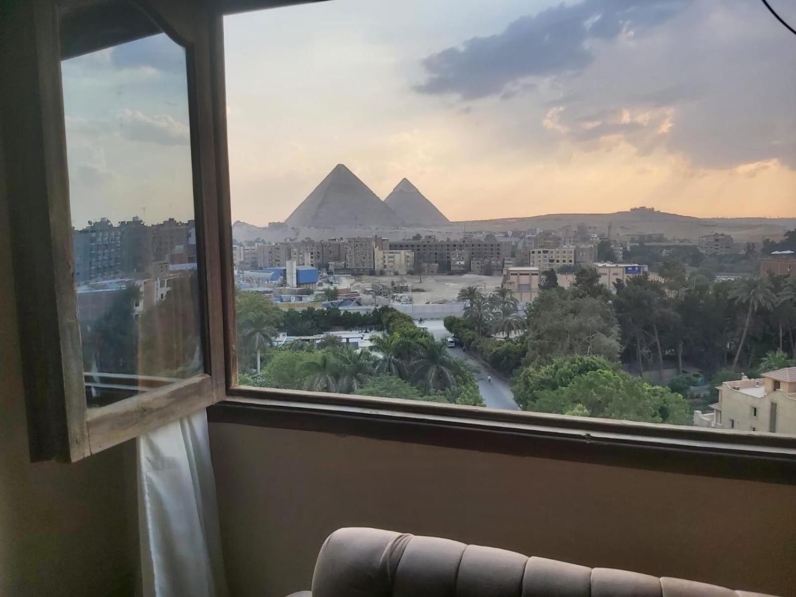 Pyramids Front Apartments