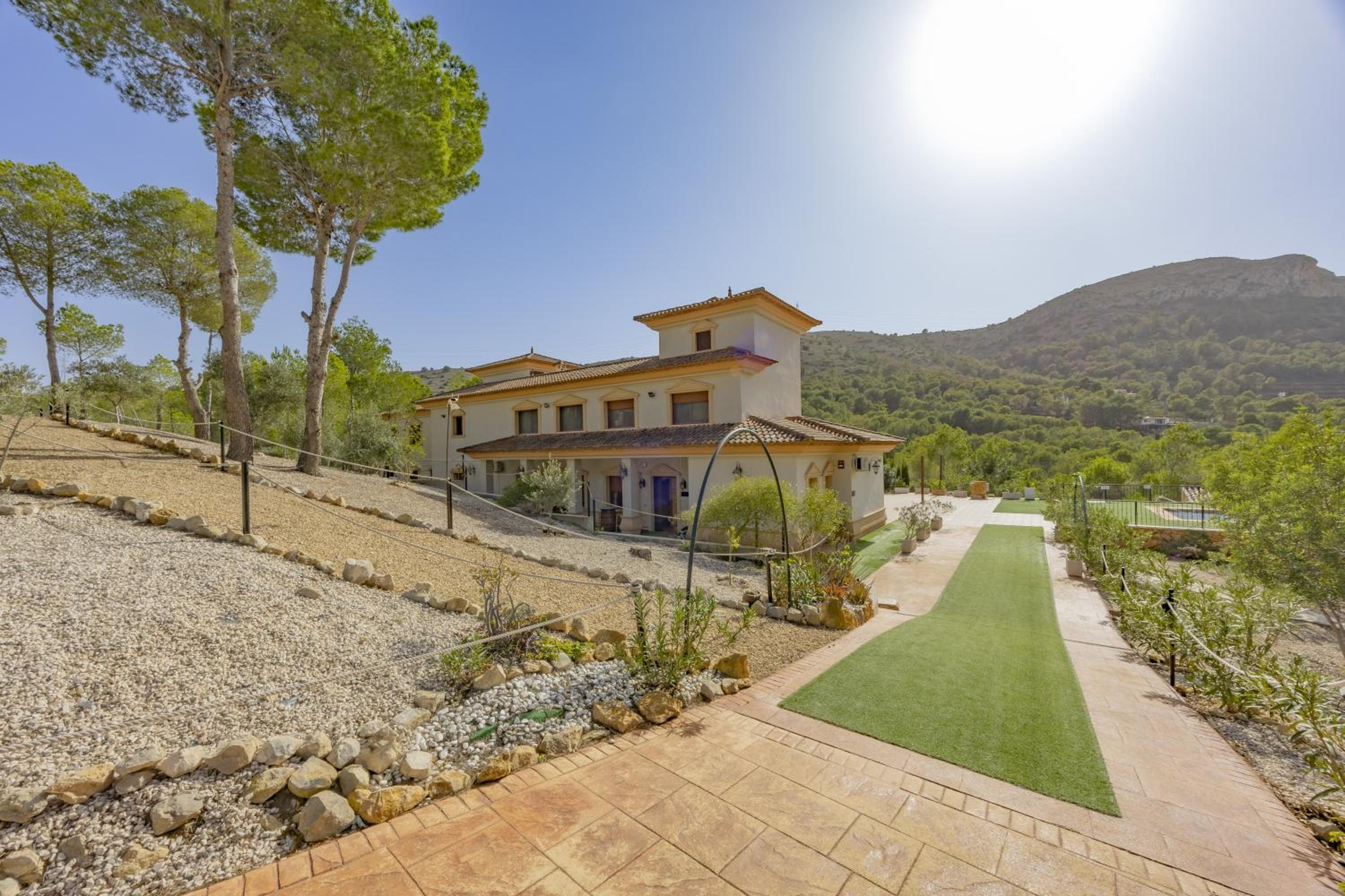 Finca Blanca