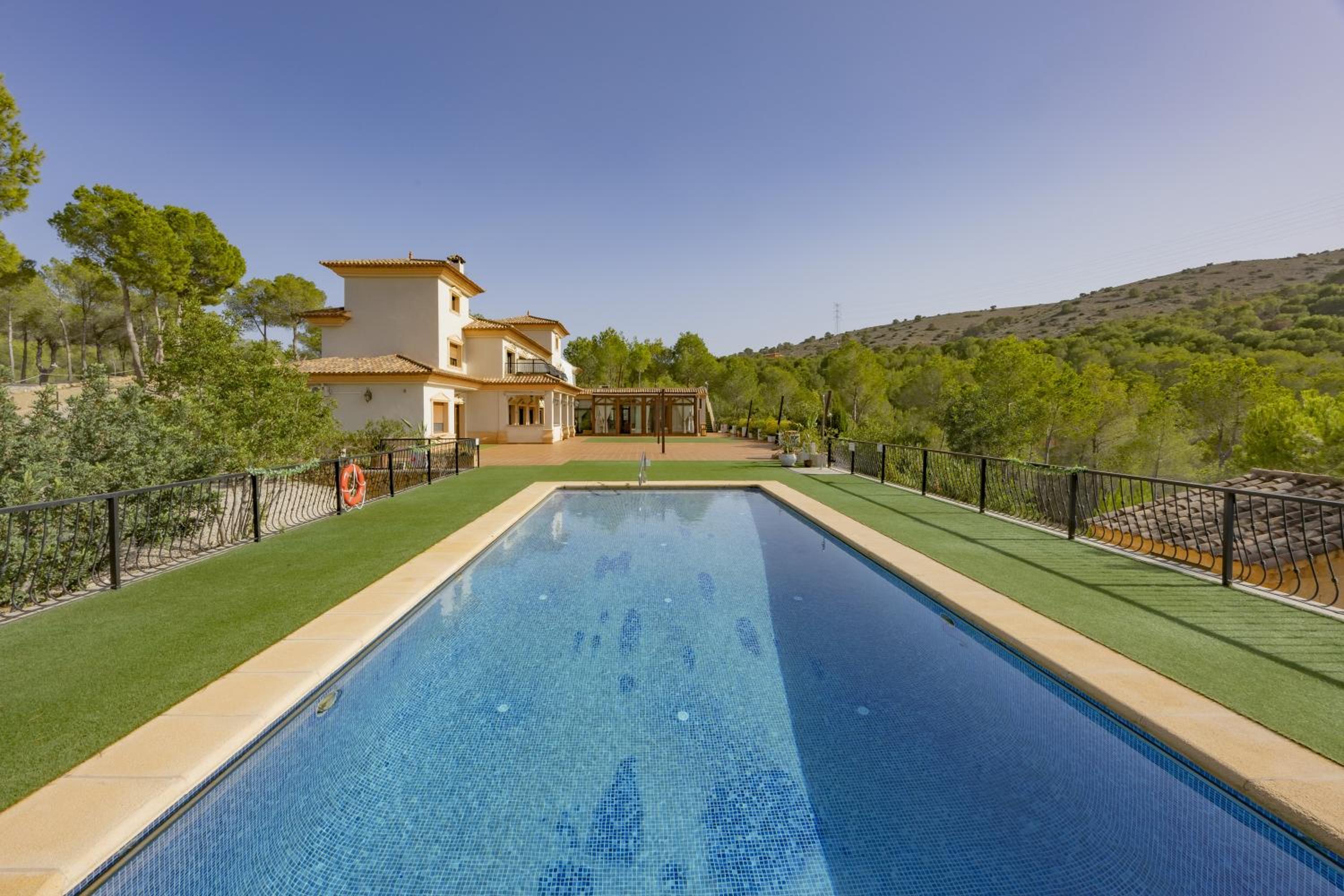 Finca Blanca