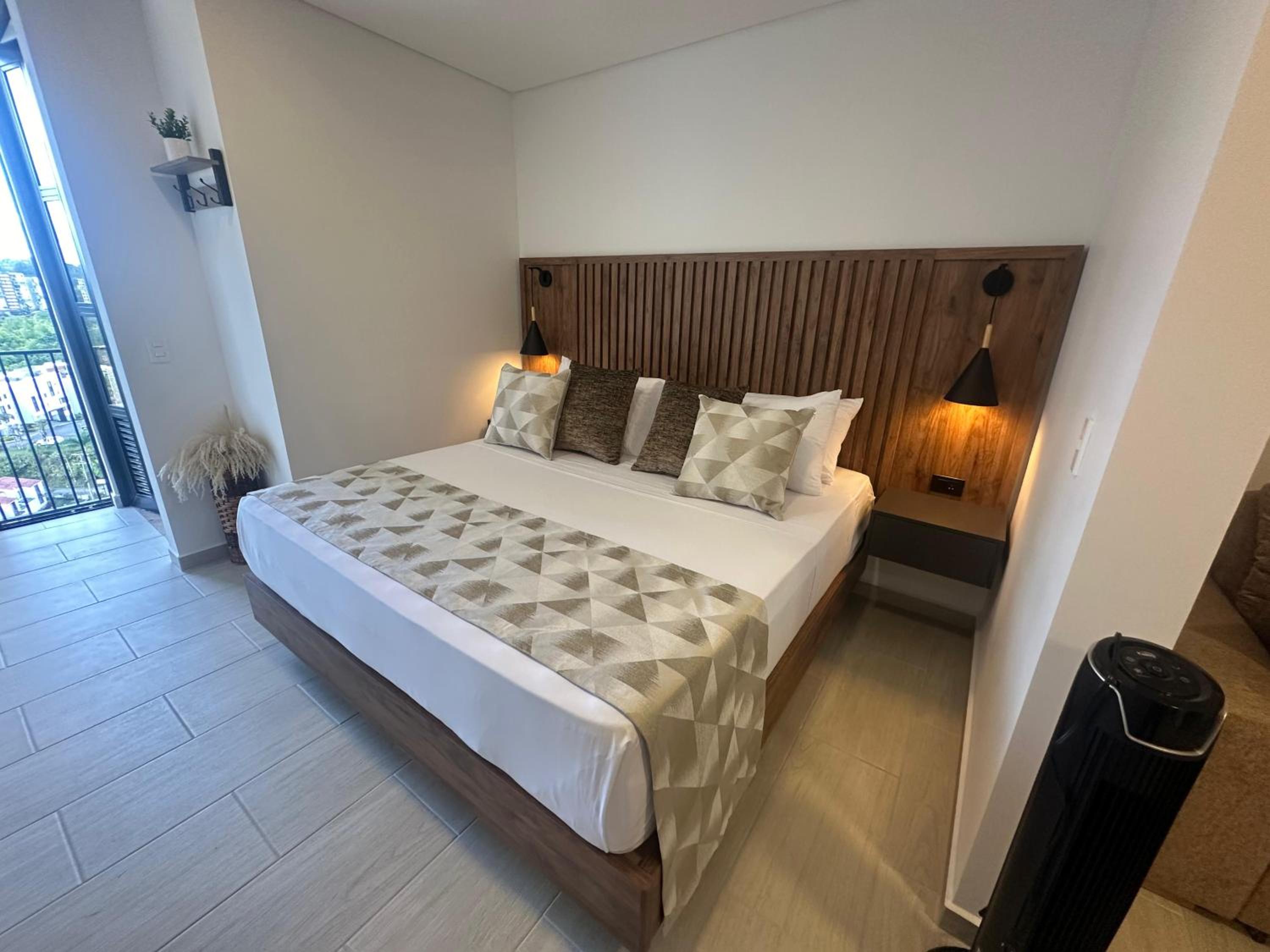 Amara1104- Apartamento en barrio Laureles con hermosa vista