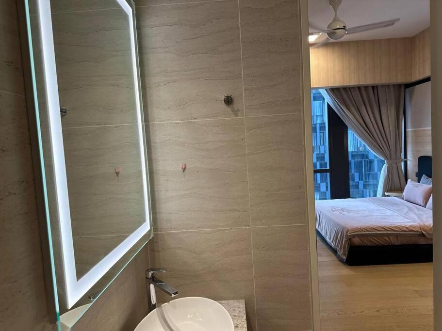 Cozy Comfy & Affordable Place at KLCC