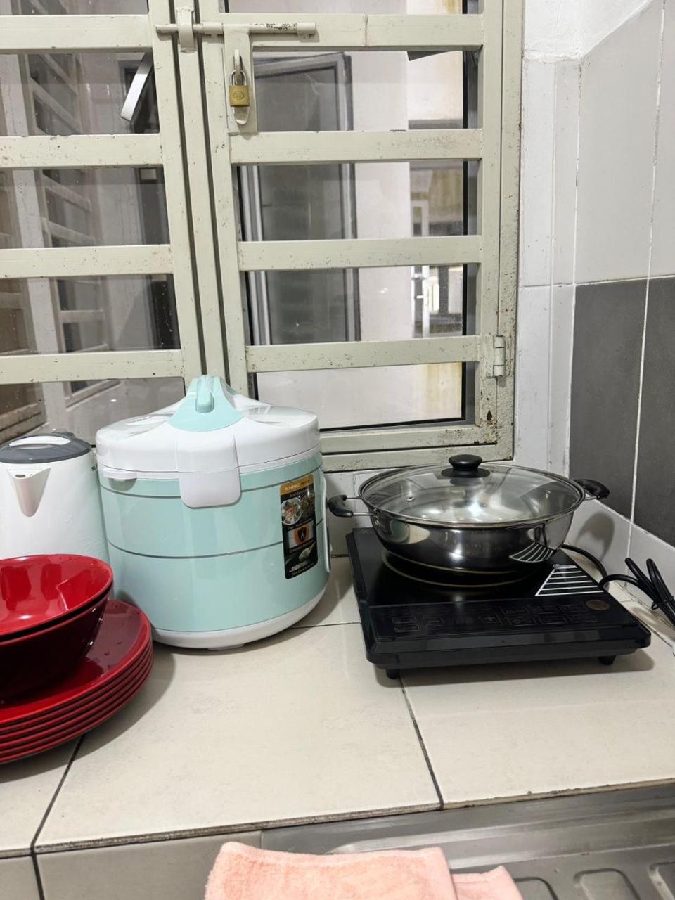 AYAAN SERENE BUDGET HOMESTAY with FREE WiFi and Netflix