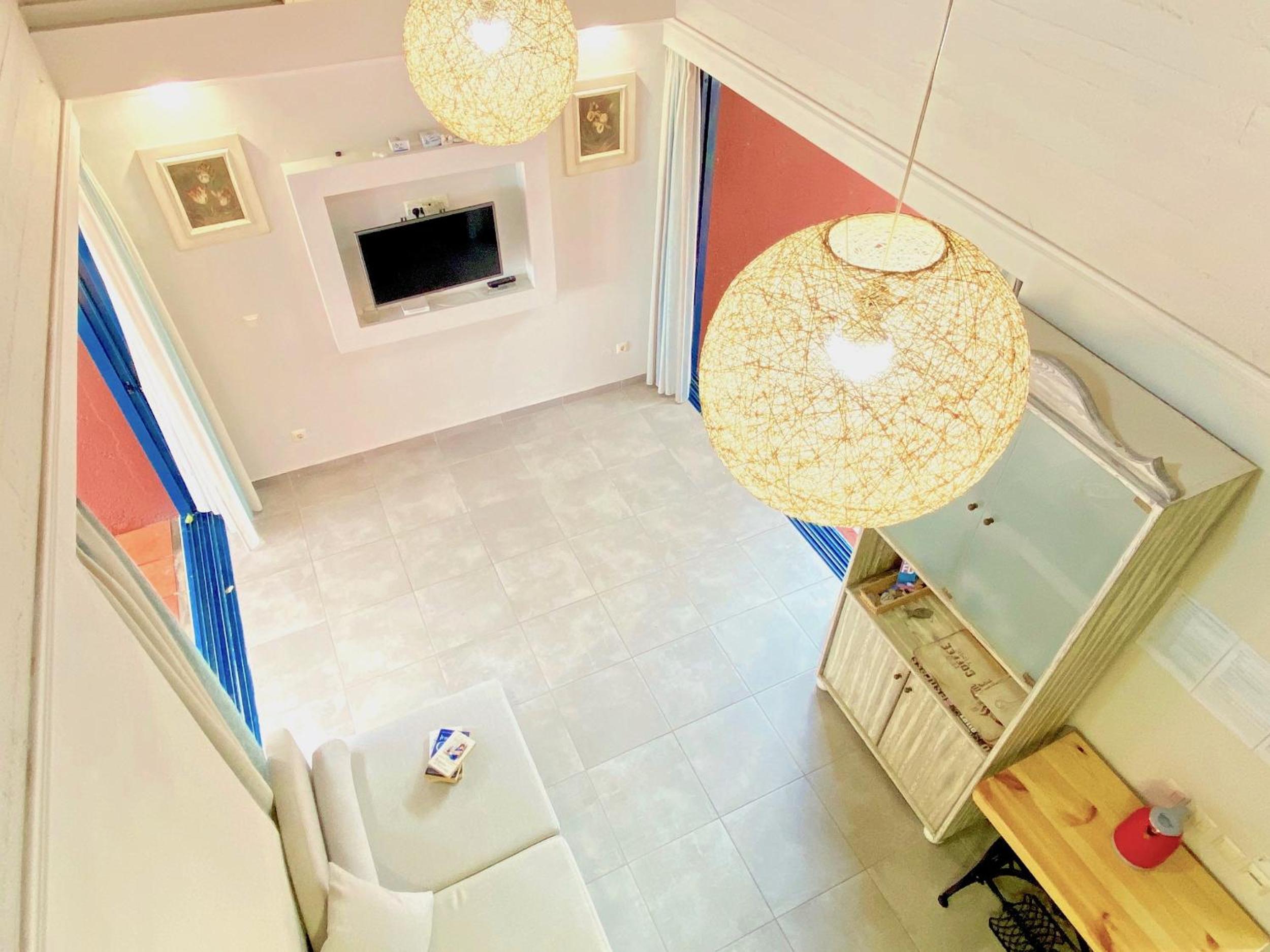 Barbati Alpha MiniVilla by DadoVillas view 4