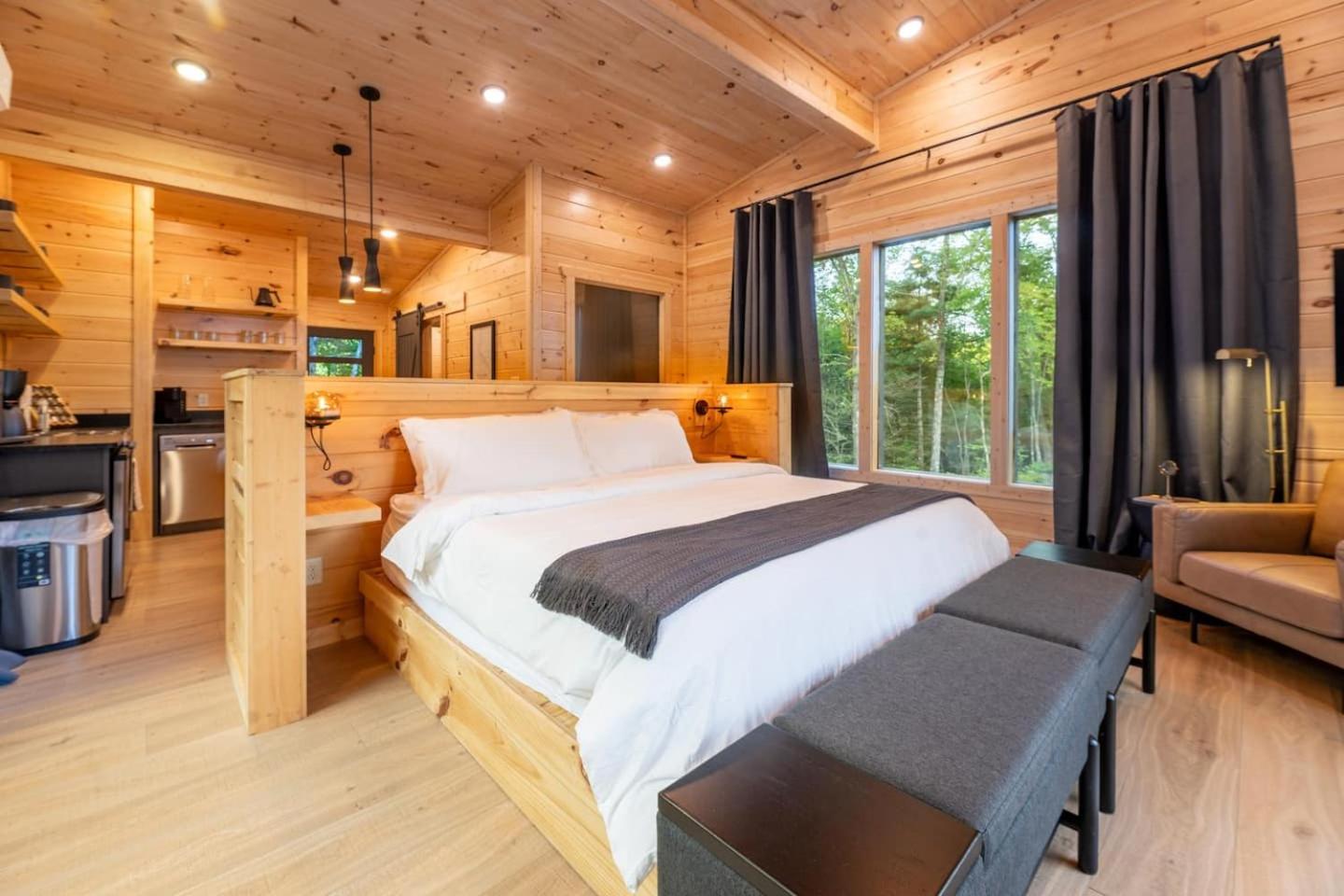 Modern Treehouse! Cozy Hot Tub, Views & Firepit! view 4