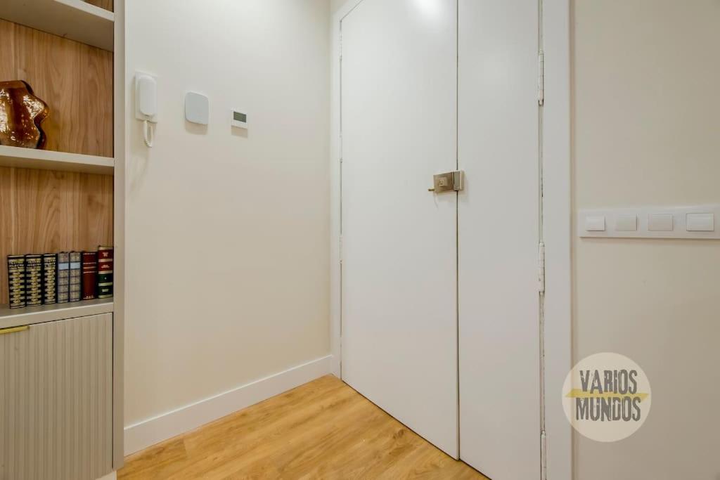 Lujoso Apartamento para 4 personas en la Gran Vía view 2