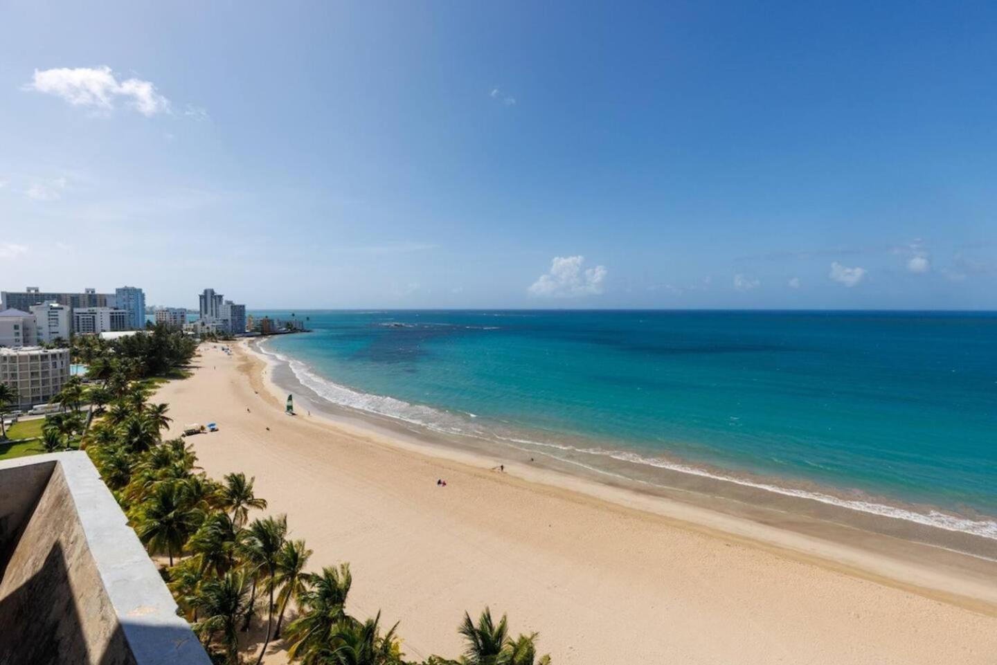 Sunset Paradise Beach Retreat - Coral Beach Towers - Property Image 3