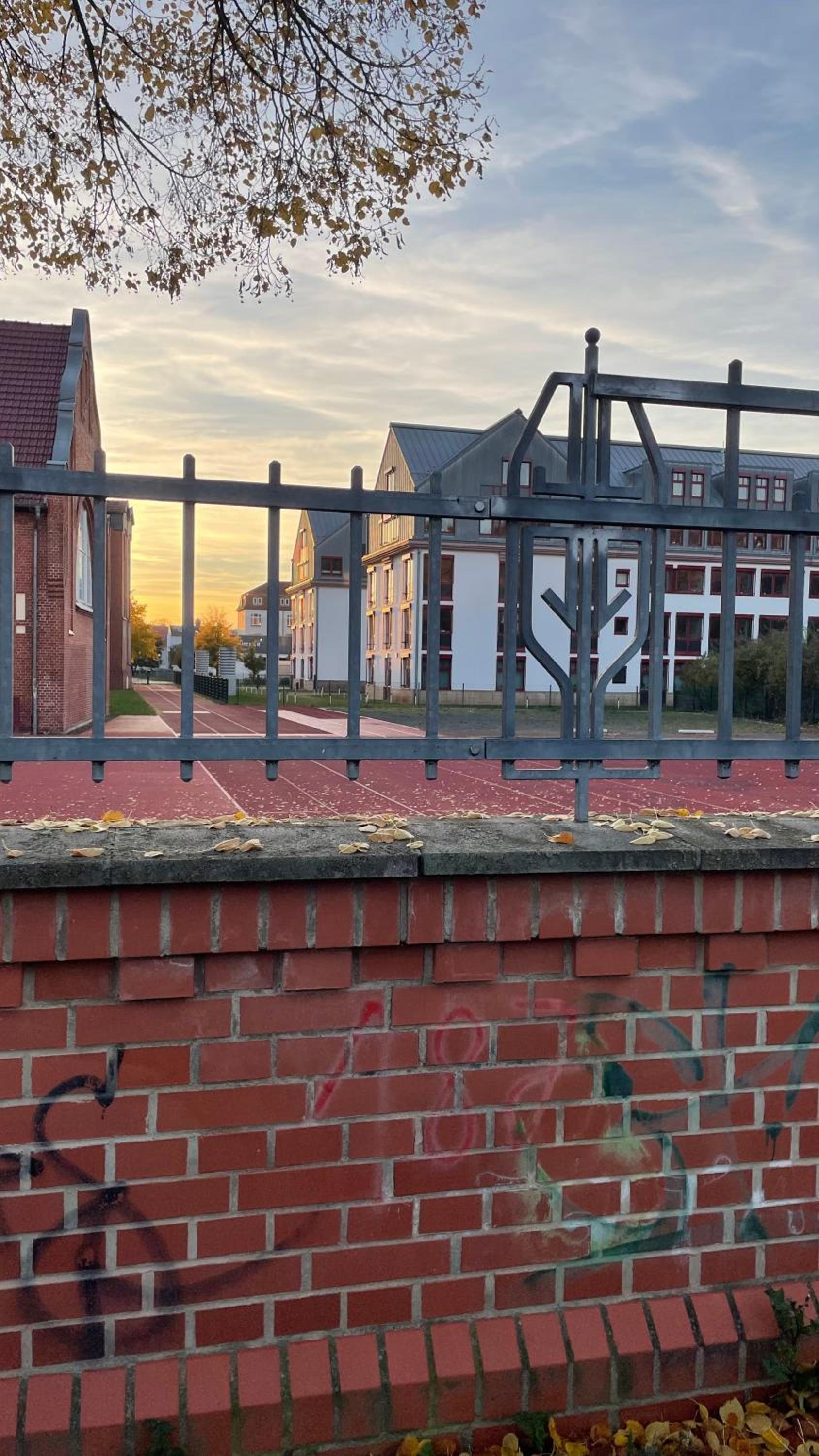 NEU! OASIS - FeWo am Harz, hochwertig Kernsaniert, 83 qm, EG