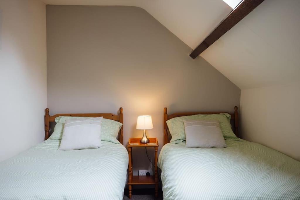 Beech Cottage - Spacious Cottage with Pool Near Coastal Trails view 5