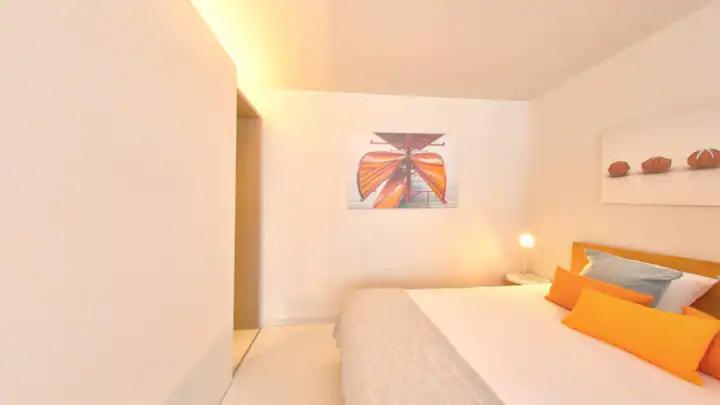 Contemporary Cosy Central Studio in Nyon - RM8