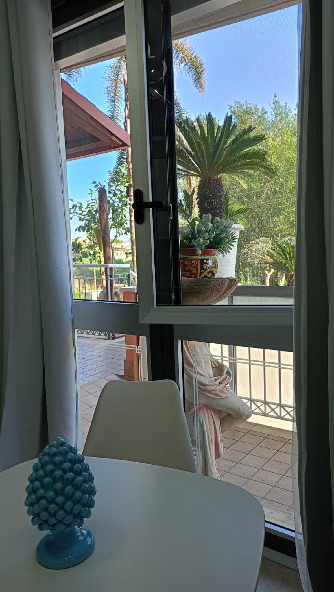 Costa Costa Rooms