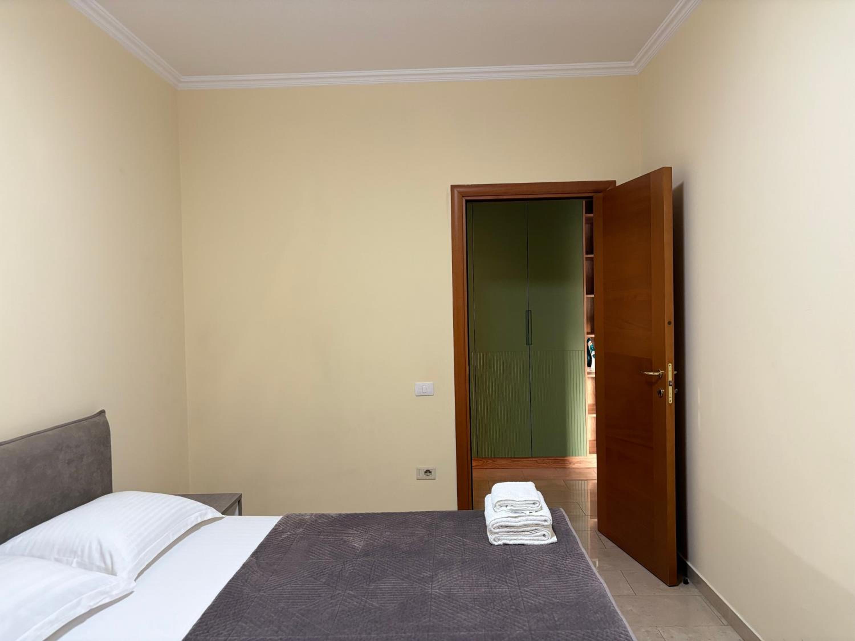 Next to Blloku 2-BDR Spacious Apartment