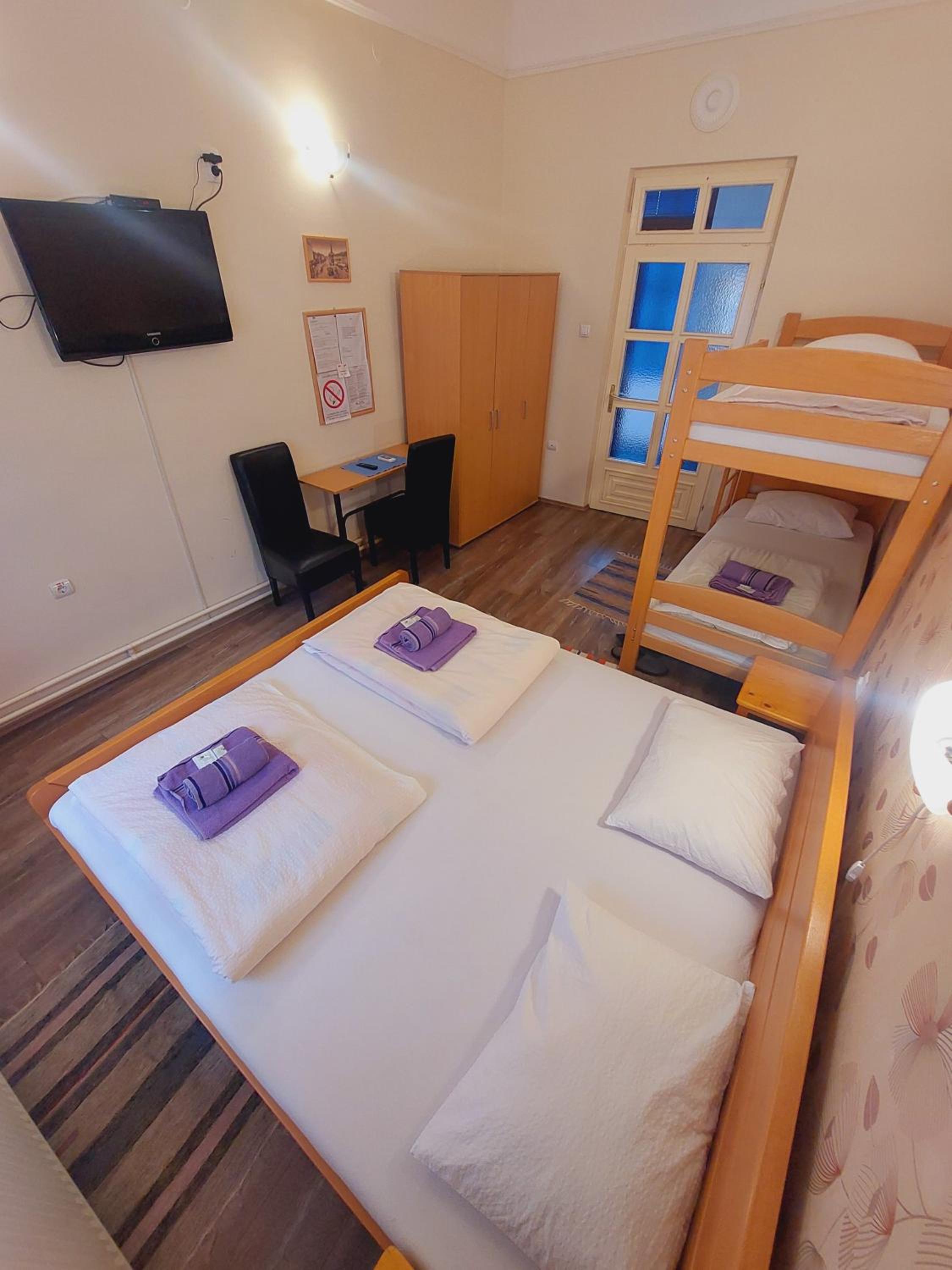 Smestaj Centar Novi Sad,Motorcycle Friendly