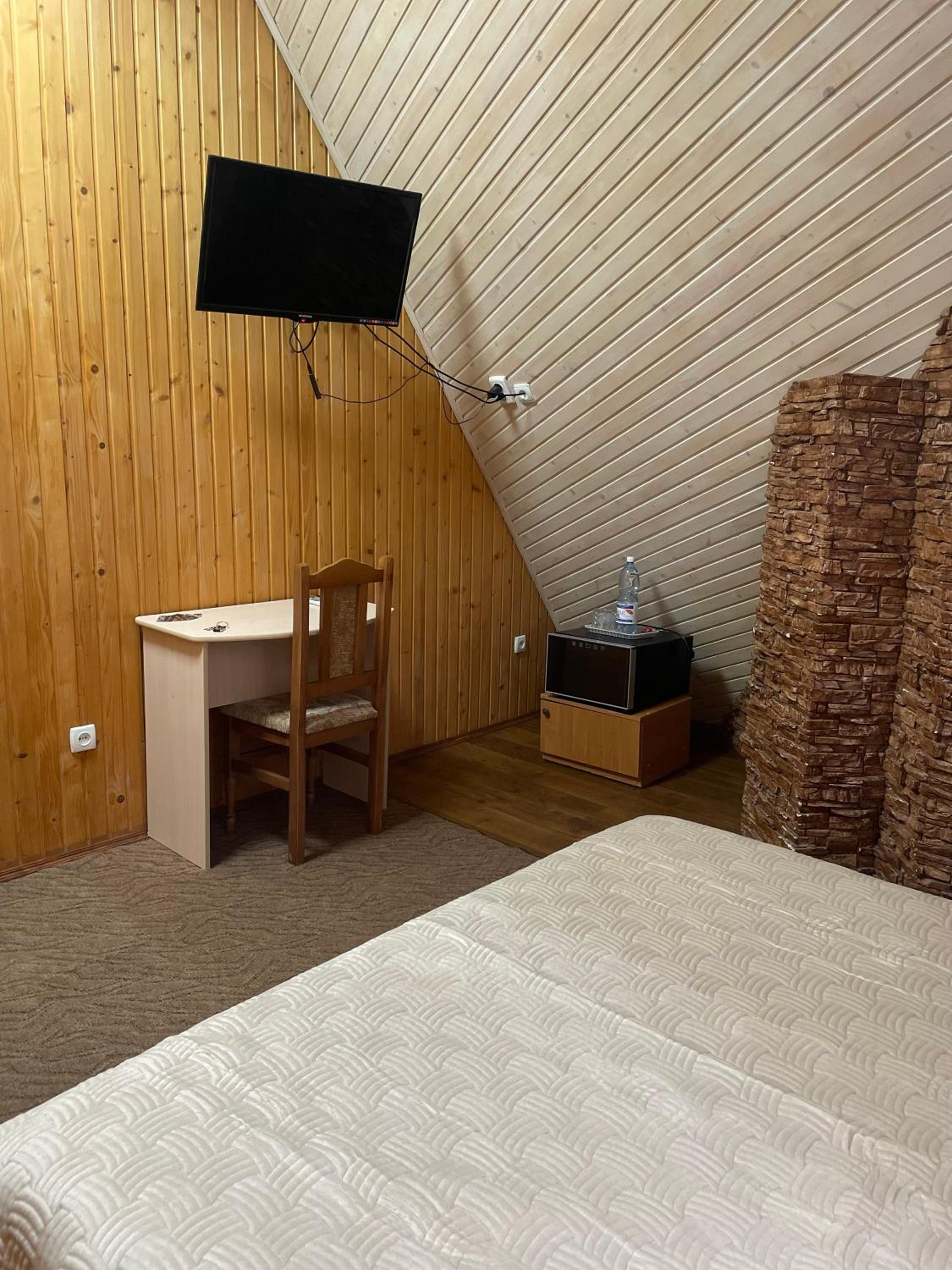 Best House, photo 6