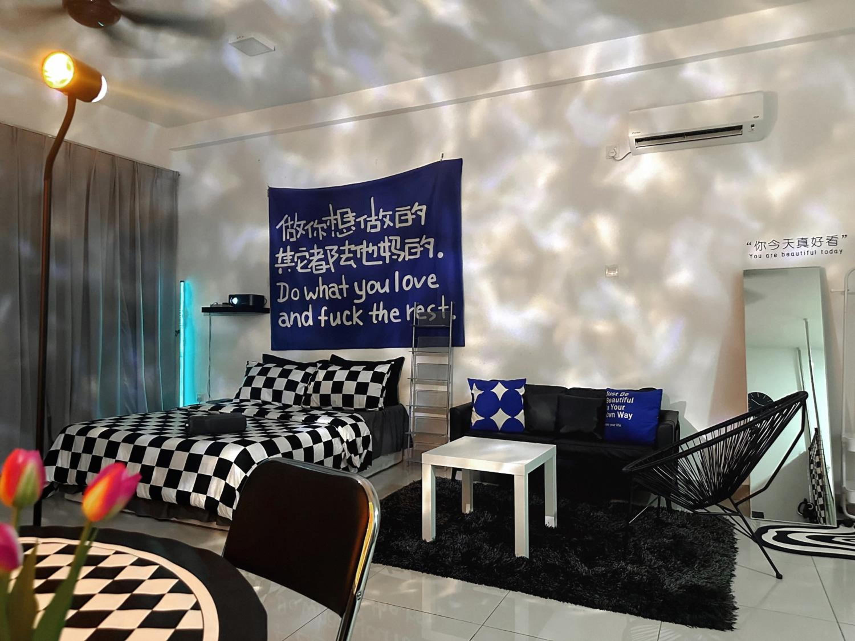 Couple Studio at Mount Austin Near Toppen Ikea Aeon