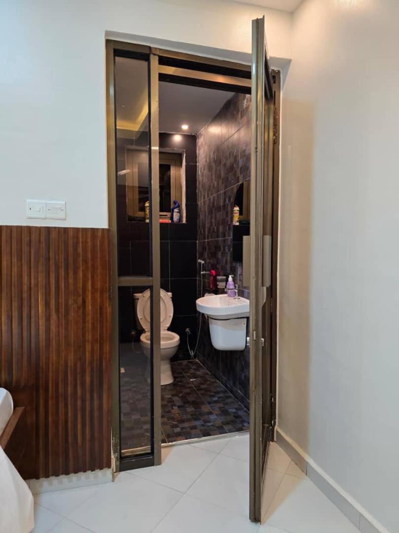 Zennith Luxury Guest Rooms Ntinda