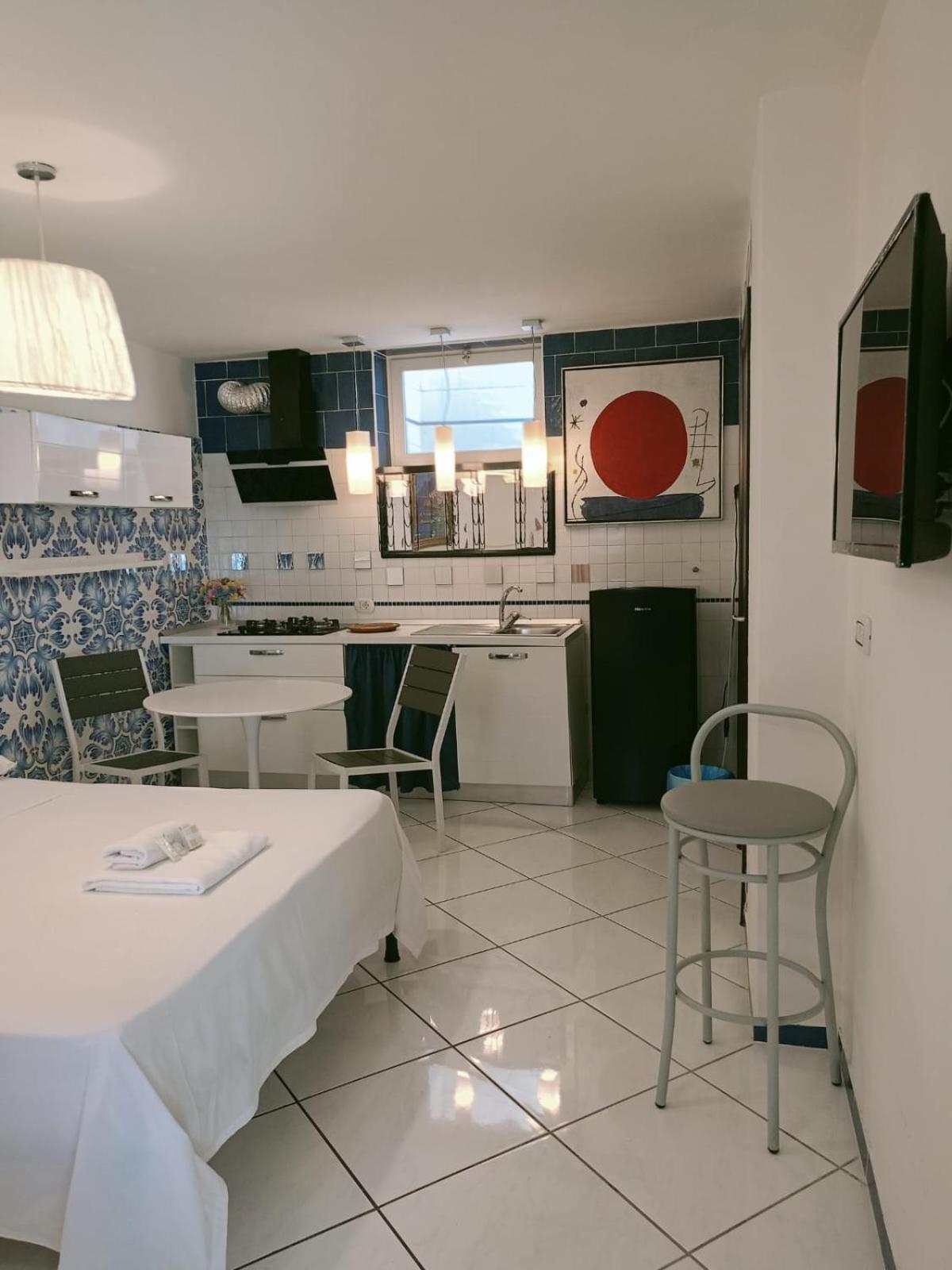 Costa Costa Rooms