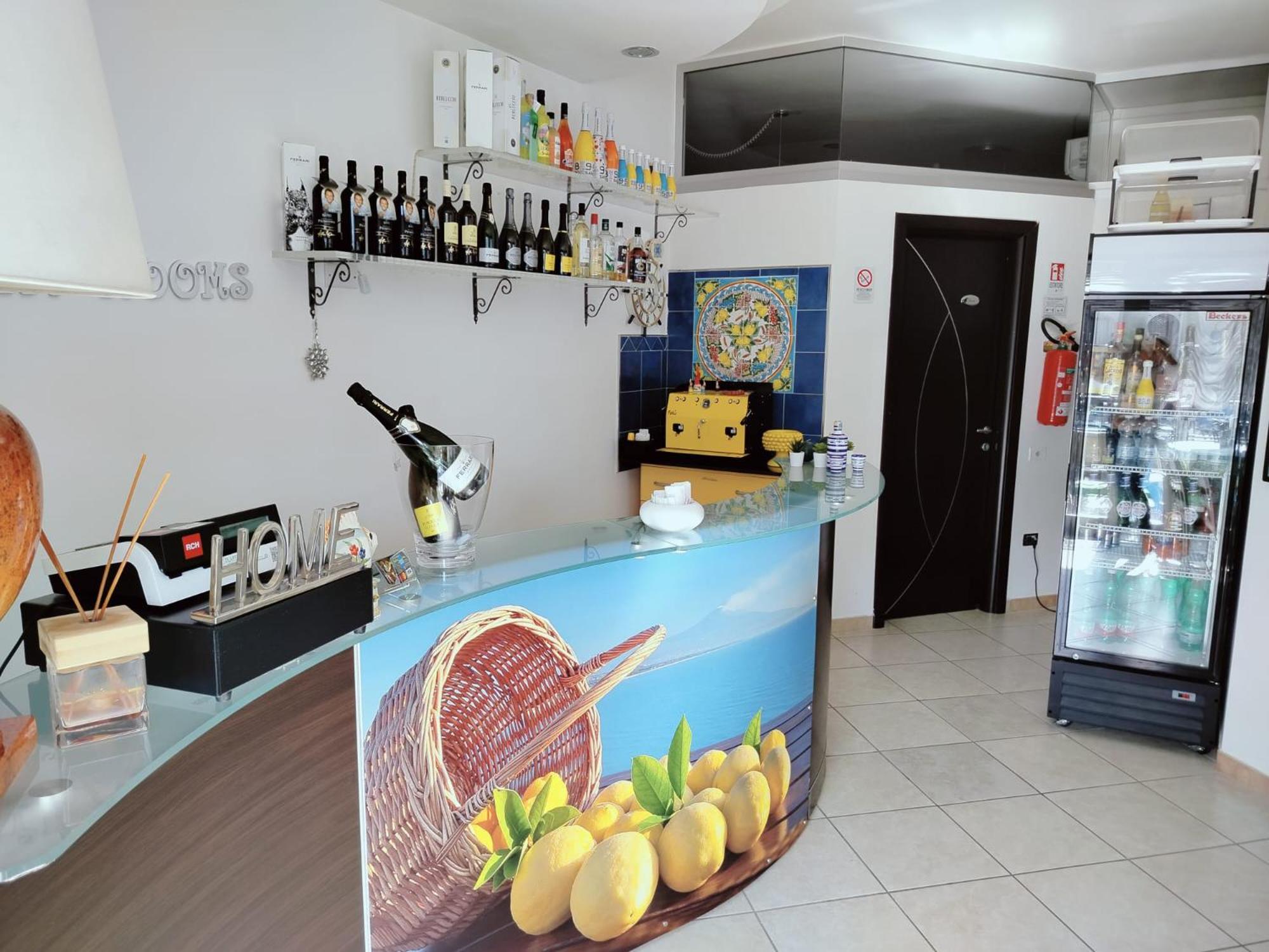 Costa Costa Rooms
