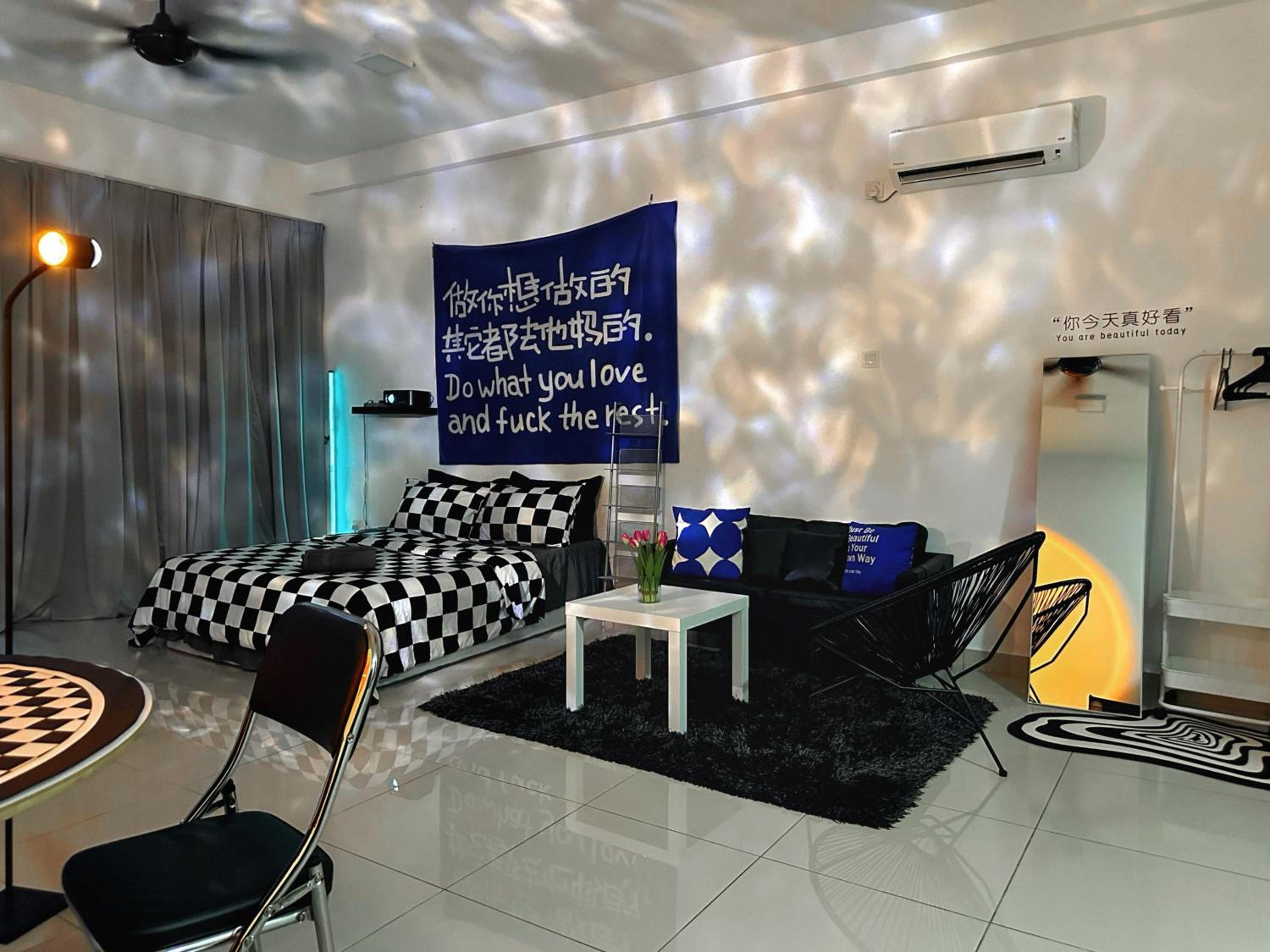 Couple Studio at Mount Austin Near Toppen Ikea Aeon