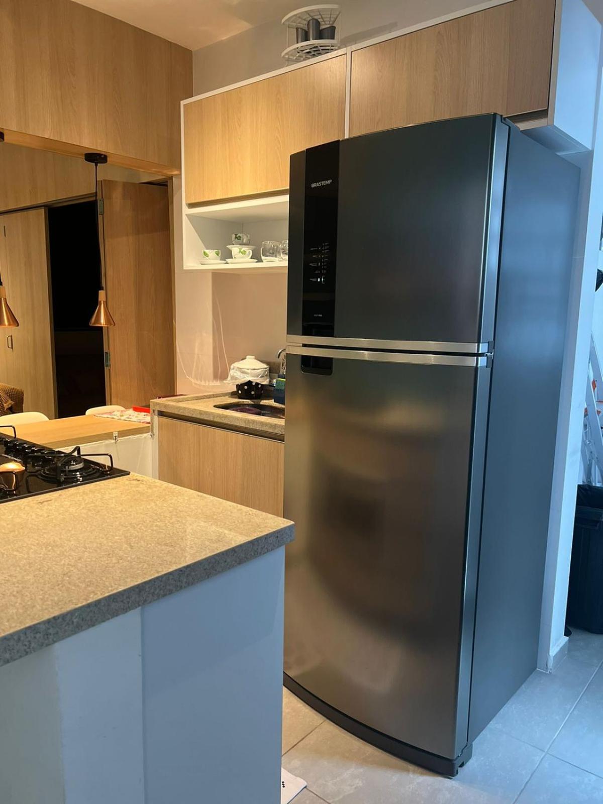 Apartamento para família com dois banheiros cama Triliche , Colchão novo 2 sofás cama tem WI FI, quintal, cozinha completa, TV, 2 ar condicionados NOTA BAI