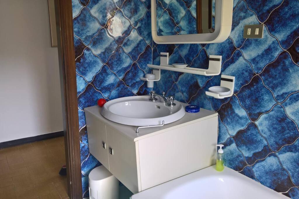 ExecutiveFlat DaMonica -10guests