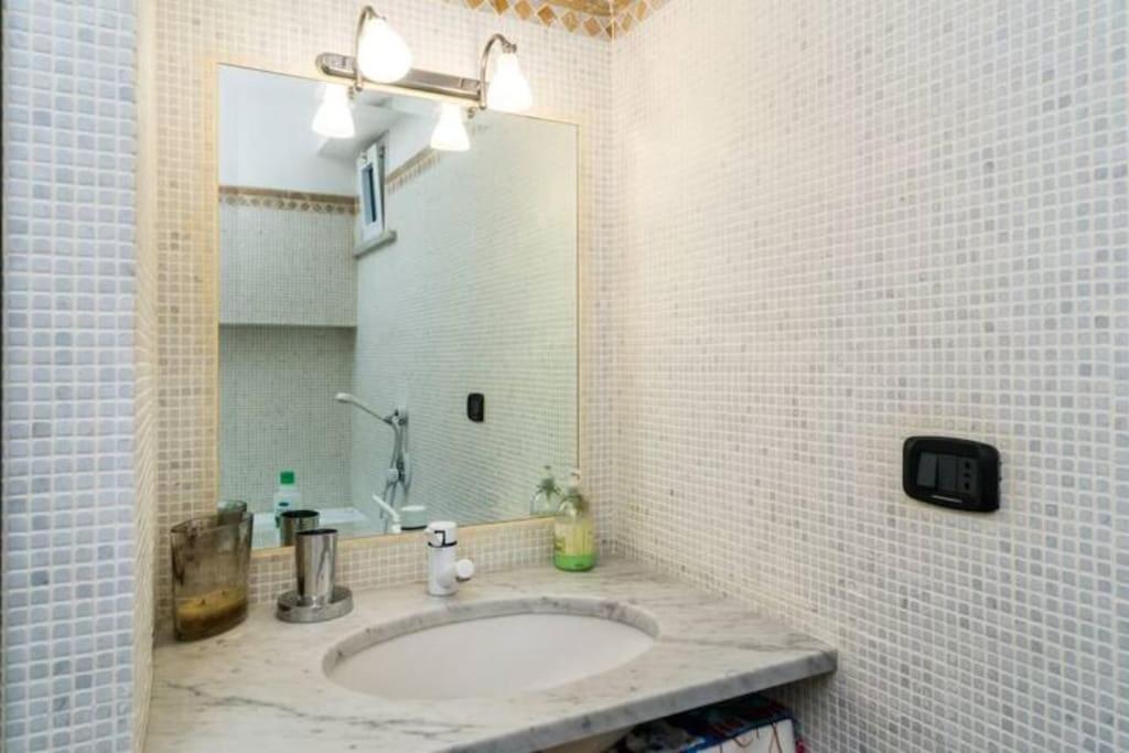 ExecutiveFlat DaMonica -10guests
