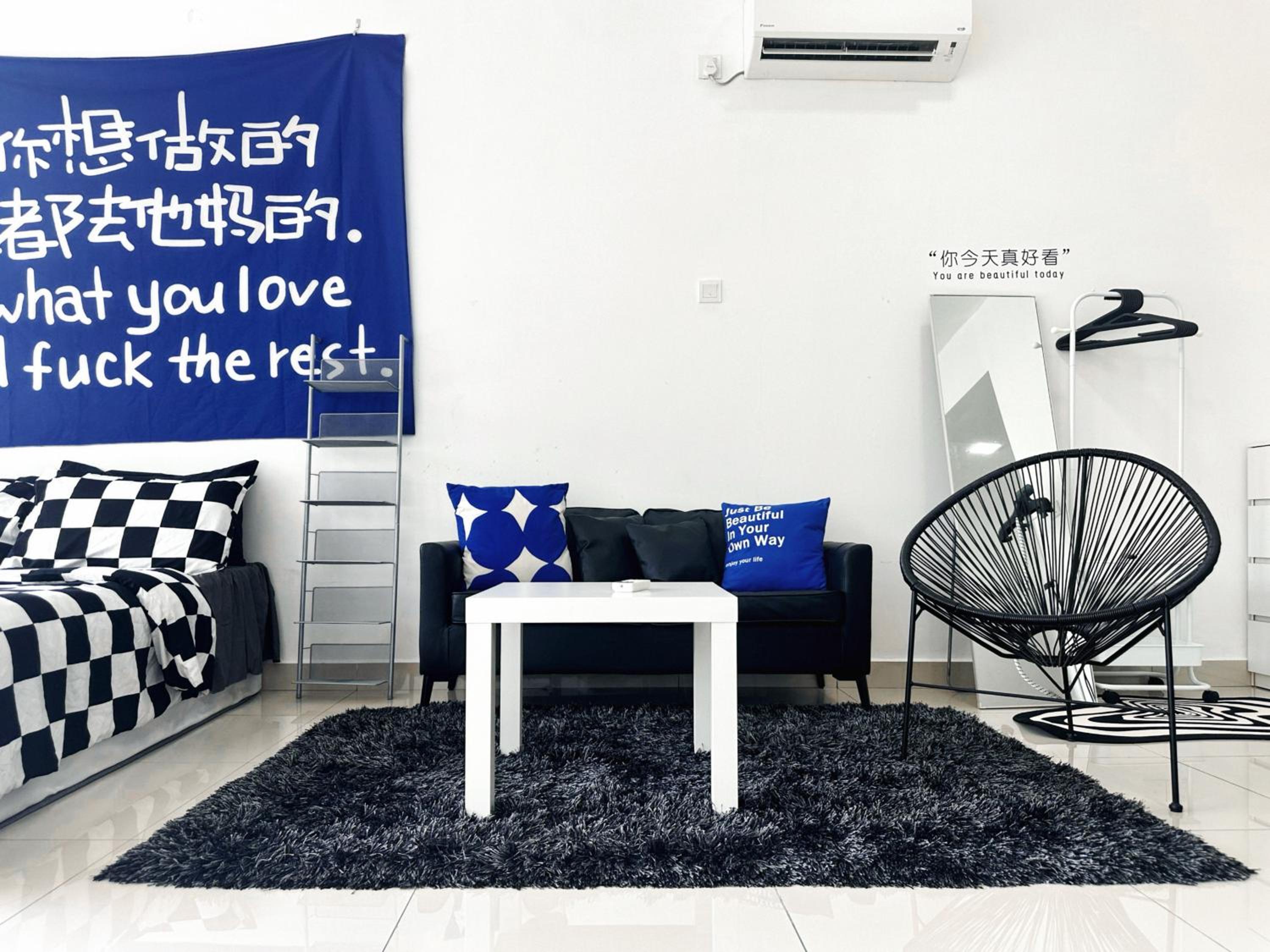 Couple Studio at Mount Austin Near Toppen Ikea Aeon