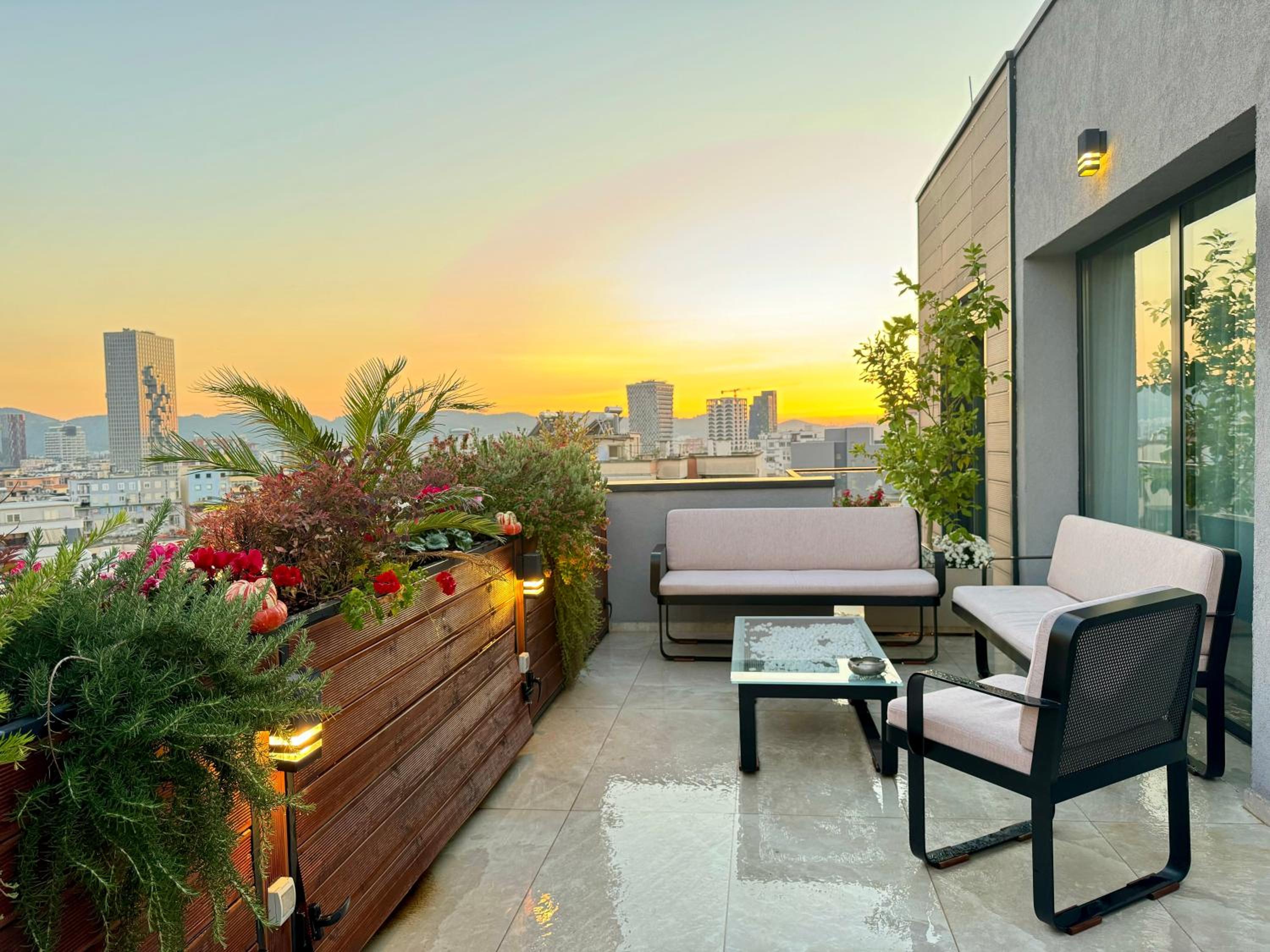 Central Tirana Premium Penthouse 