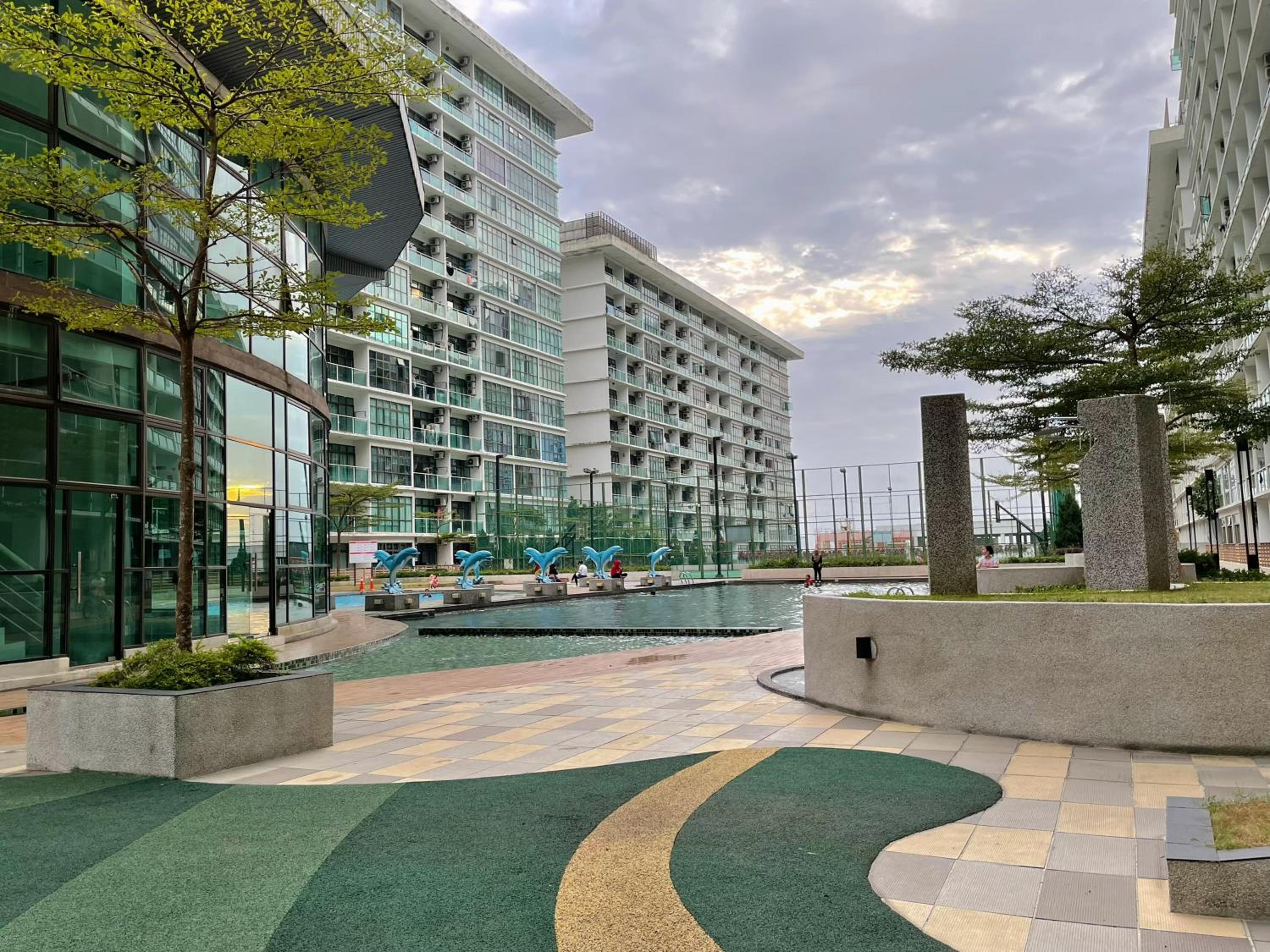 Couple Studio at Mount Austin Near Toppen Ikea Aeon