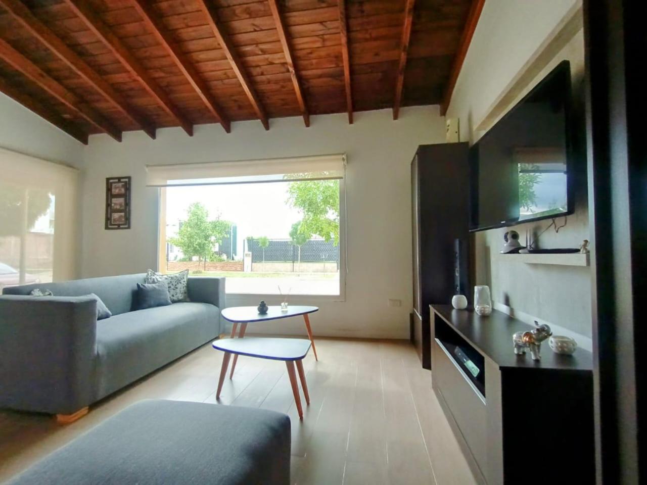 Hermosa Casa