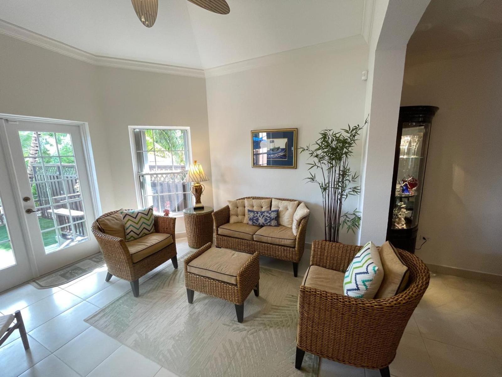 Palm Pointe Villa view 5