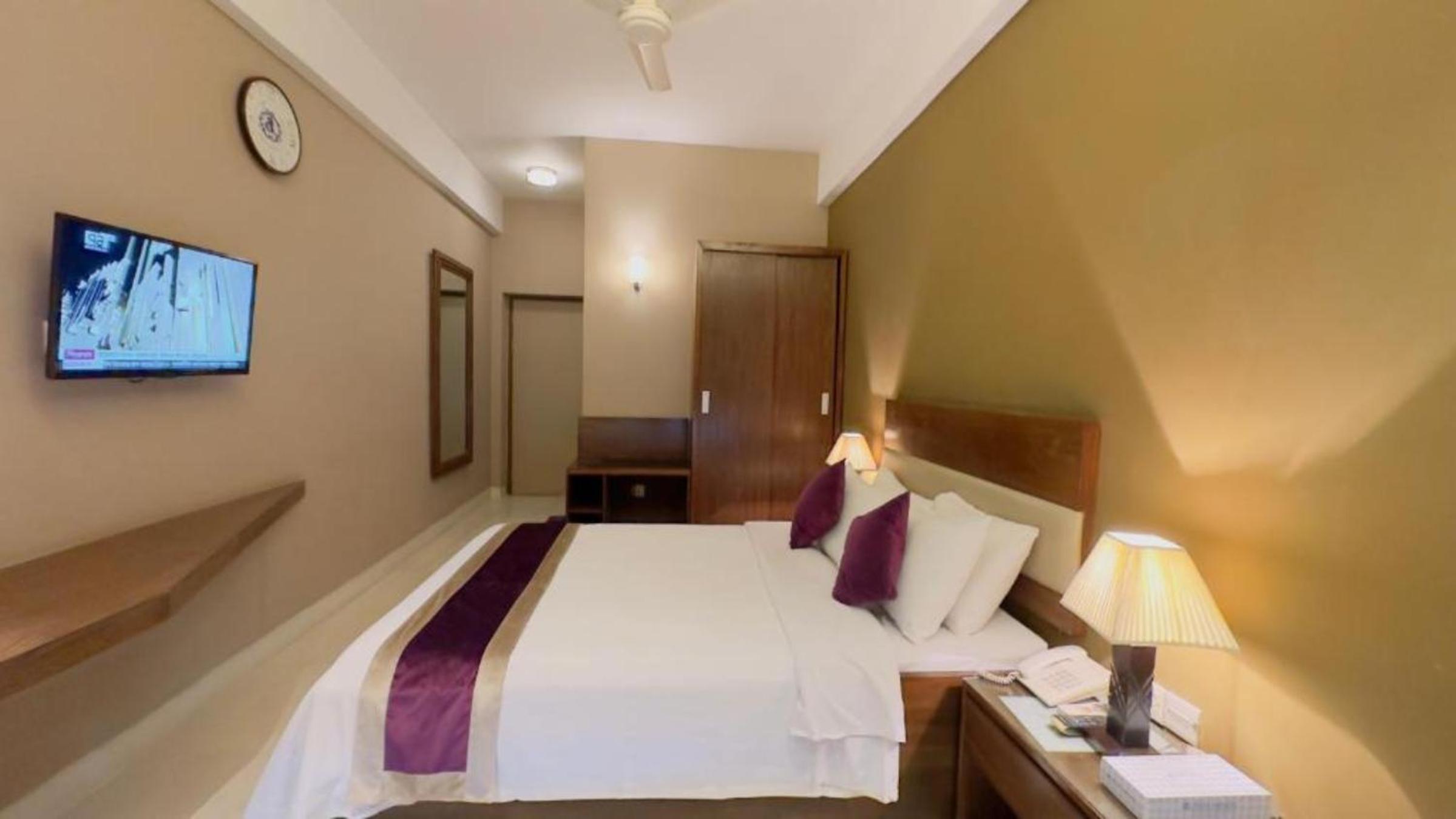 Hotel Ashrafee Dhaka