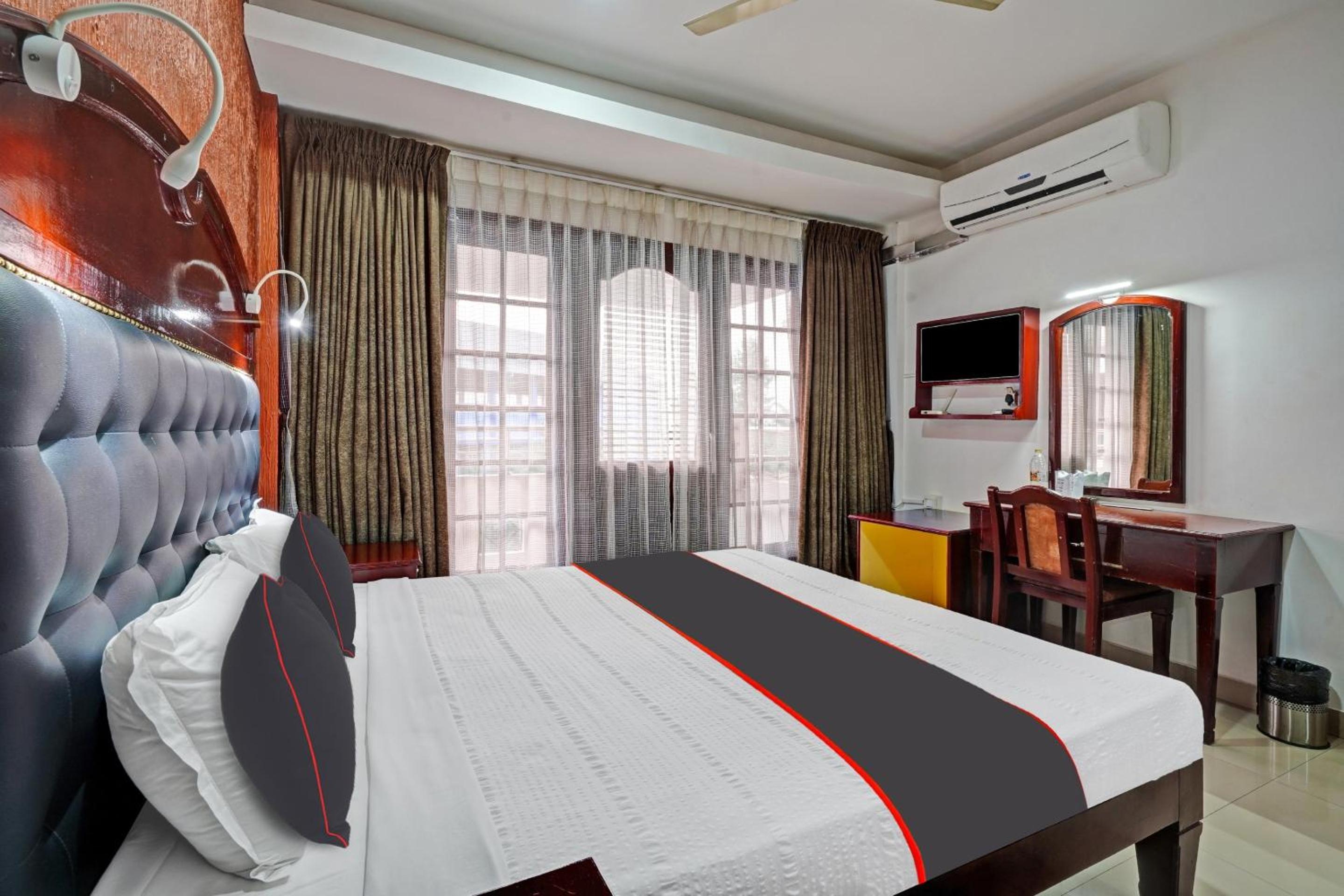 Collection O Chalakudy Hotels