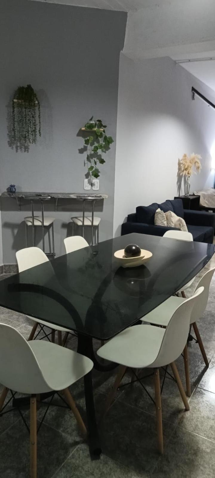 Casa amueblada espaciosa para familia numerosa