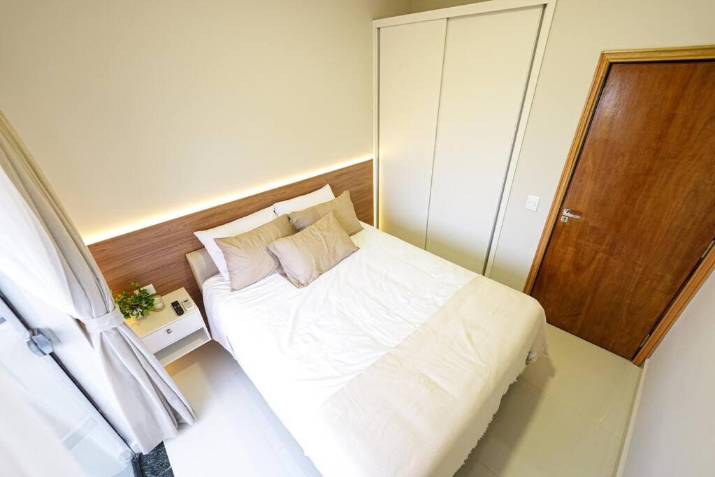 Urban Suite with Style and Views
