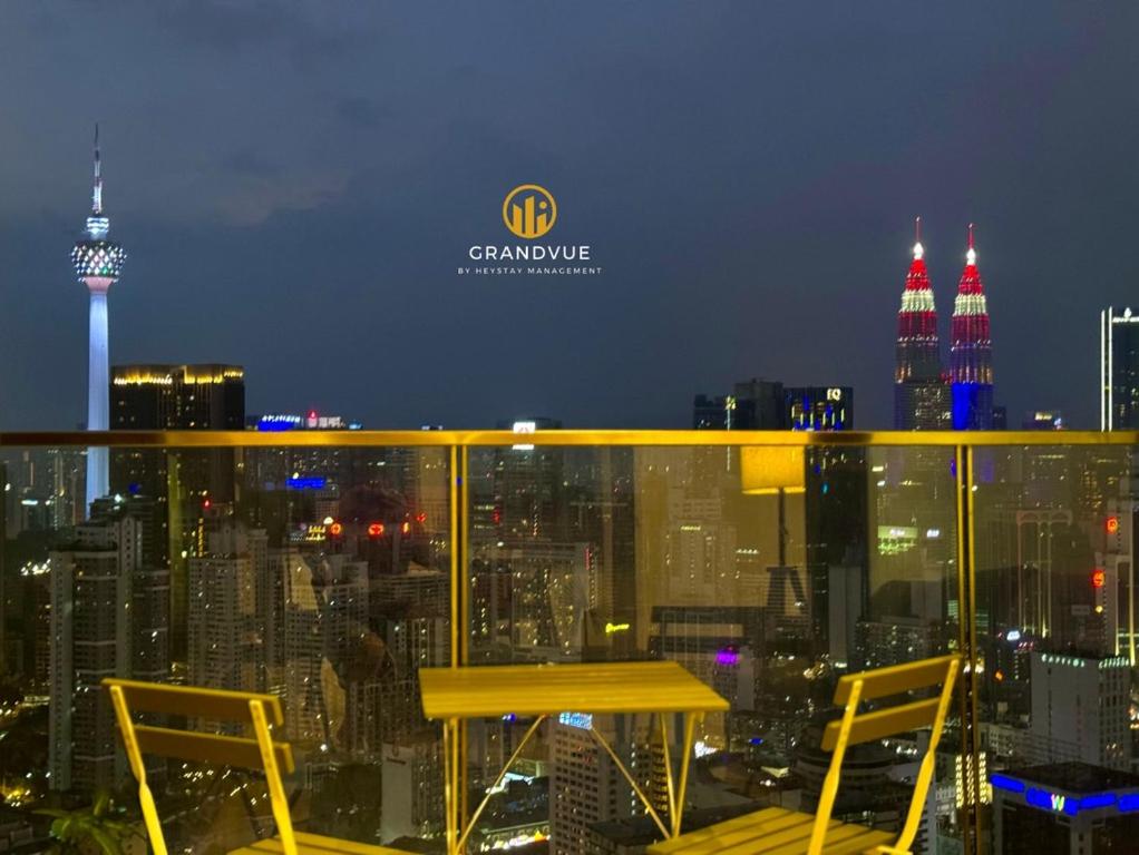 Lucentia BukitBintang KlccView InfinityPool By HeyStay Management