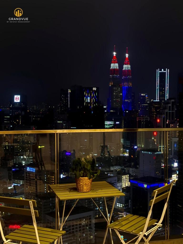 Lucentia BukitBintang KlccView InfinityPool By HeyStay Management