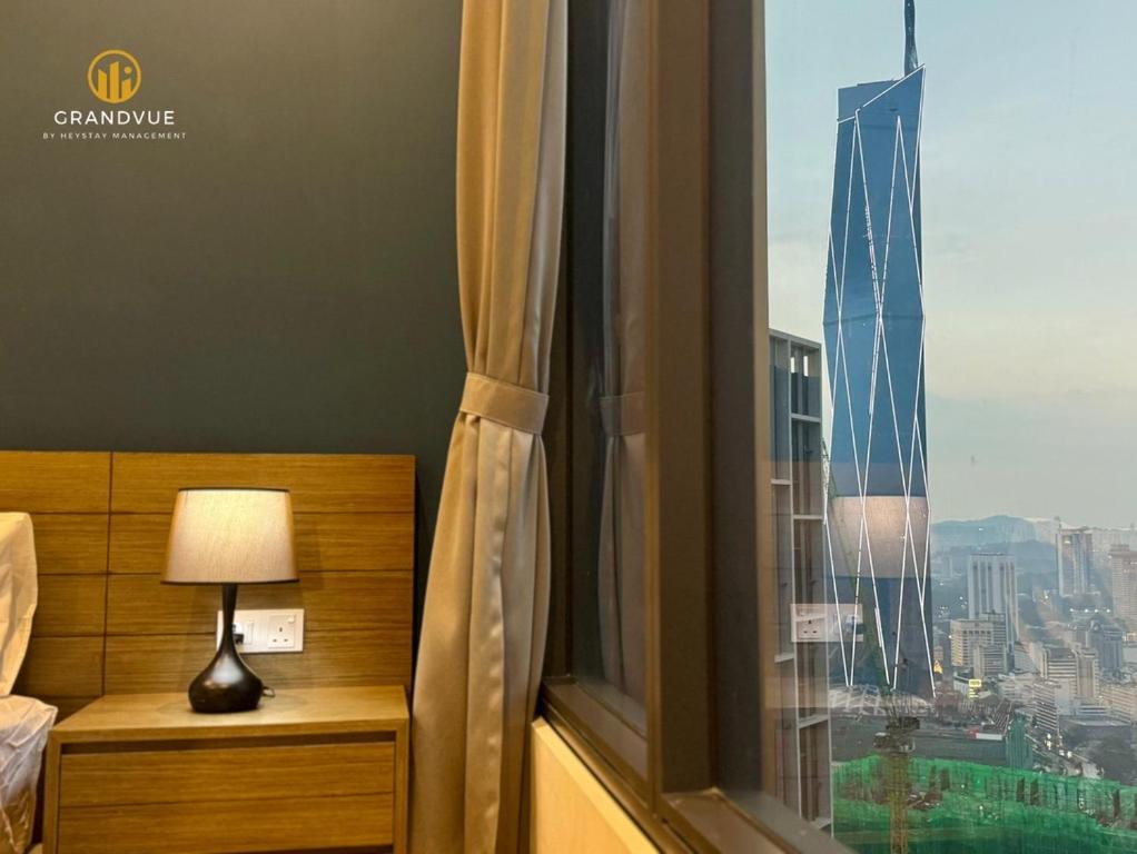 Lucentia BukitBintang KlccView InfinityPool By HeyStay Management