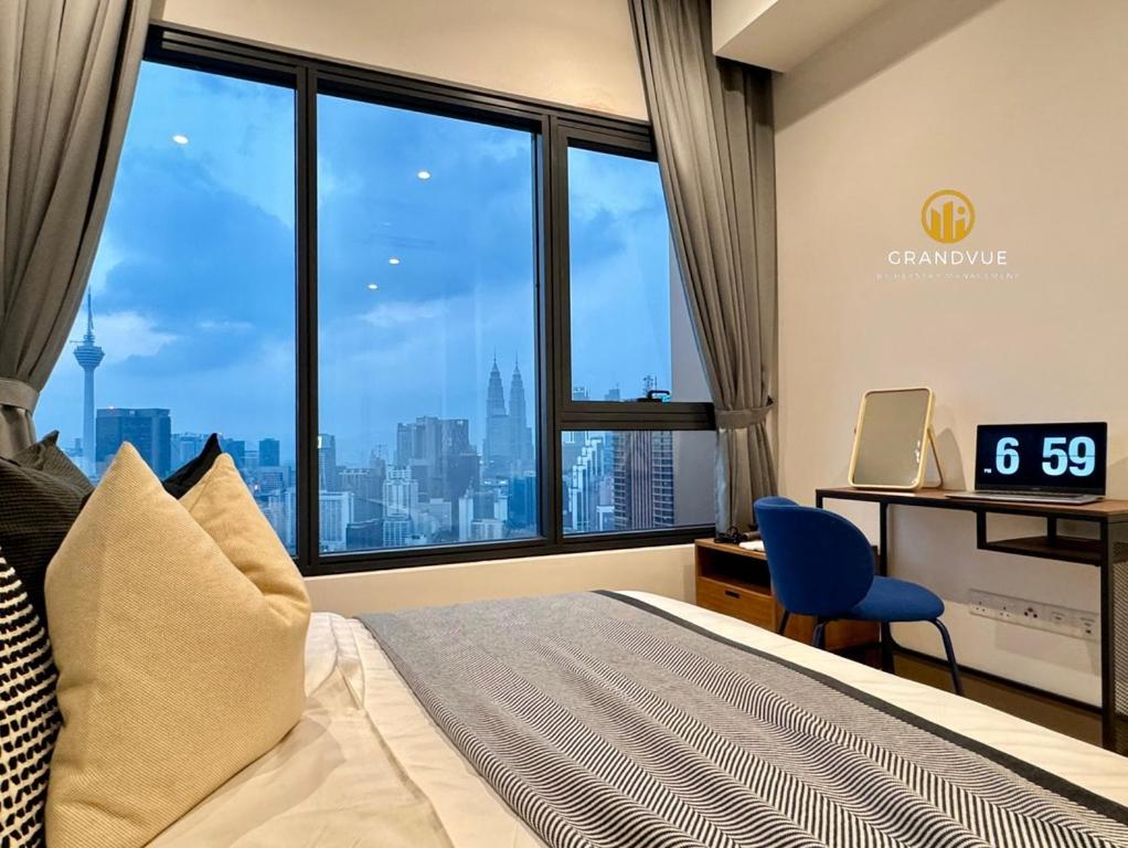 Lucentia BukitBintang KlccView InfinityPool By HeyStay Management