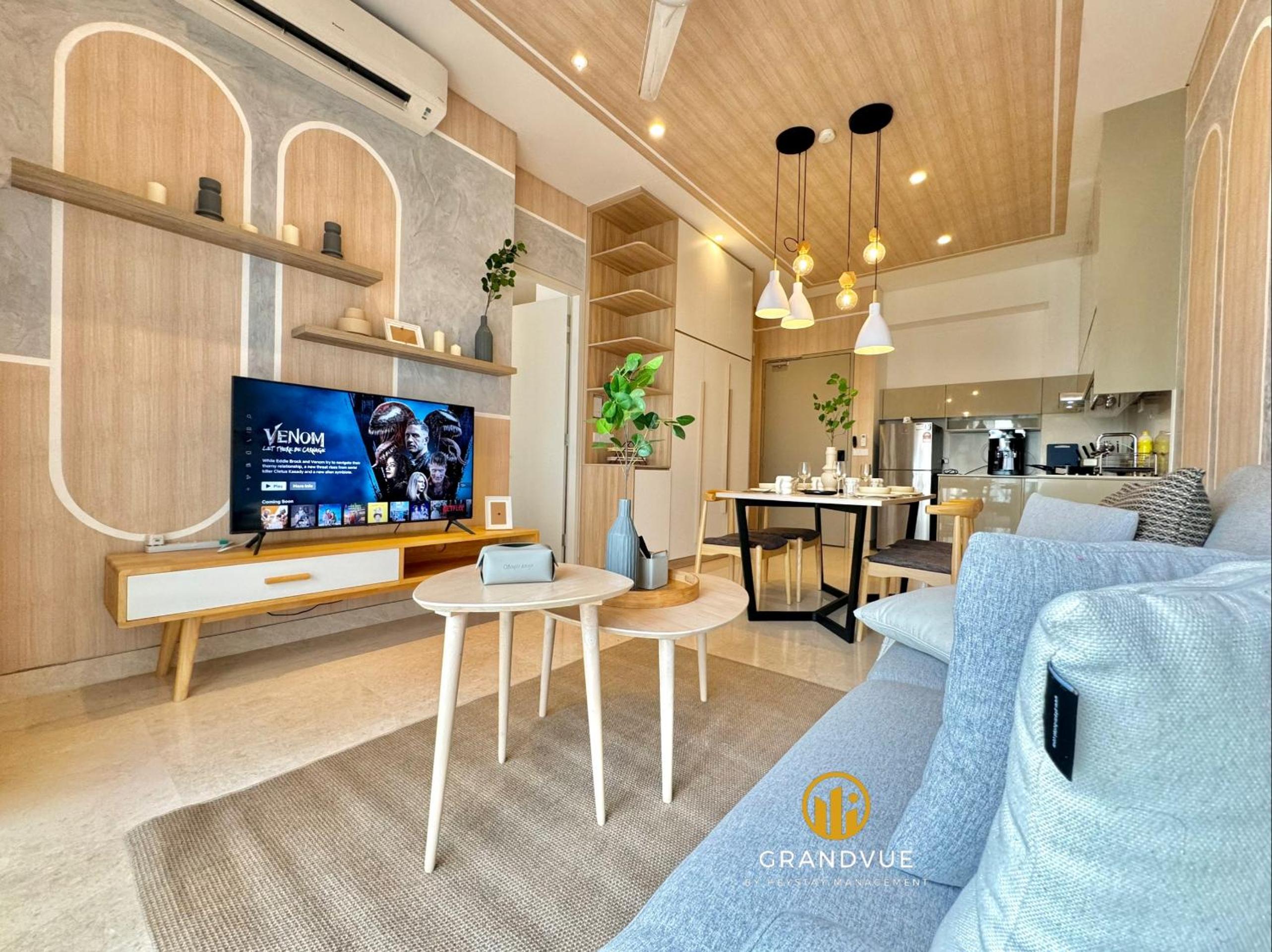 Lucentia BukitBintang KlccView InfinityPool By HeyStay Management