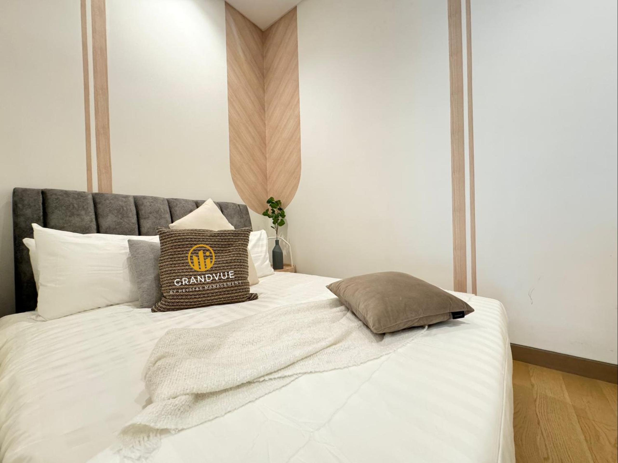 Lucentia BukitBintang KlccView InfinityPool By HeyStay Management