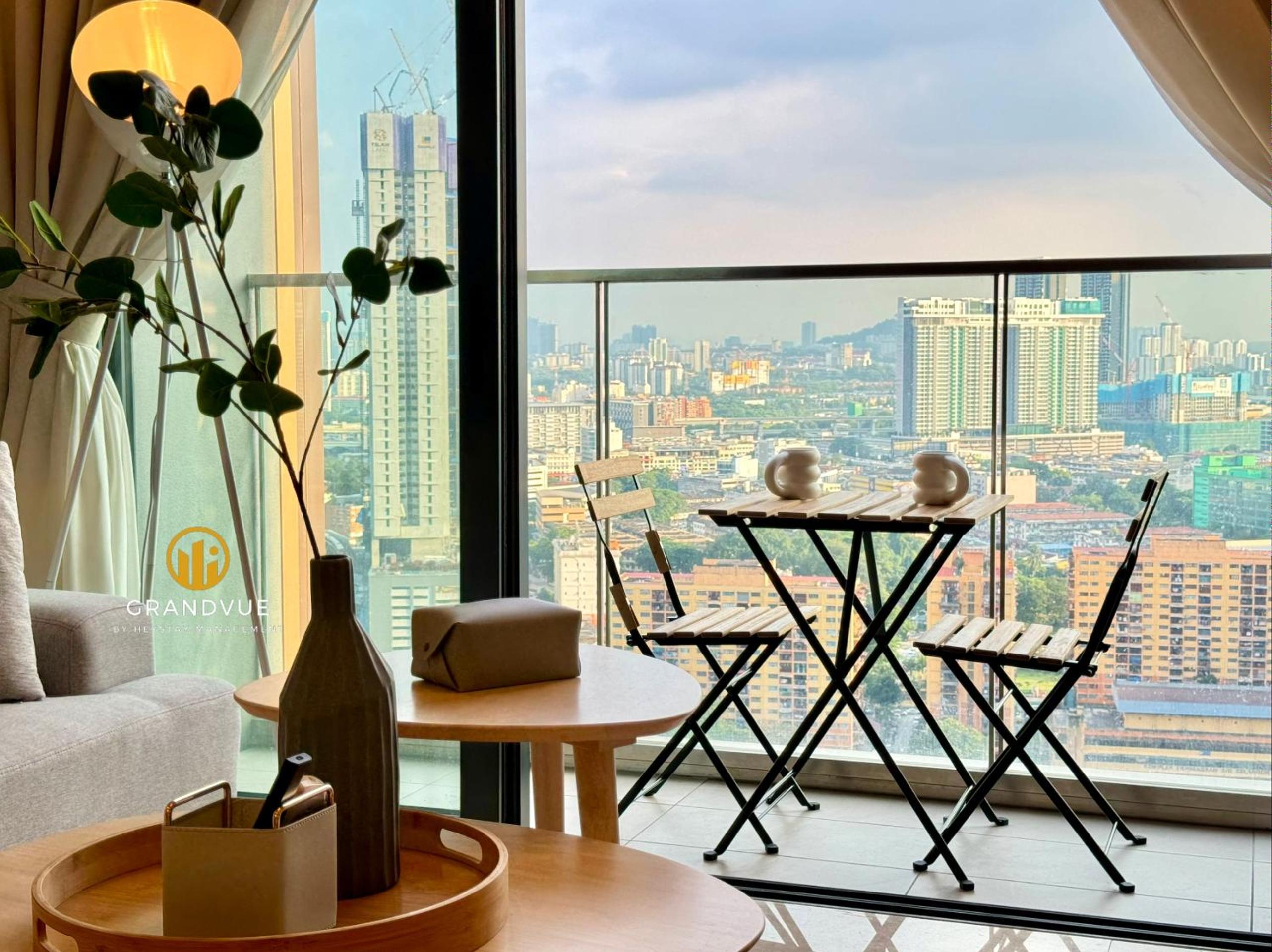 Lucentia BukitBintang KlccView InfinityPool By HeyStay Management