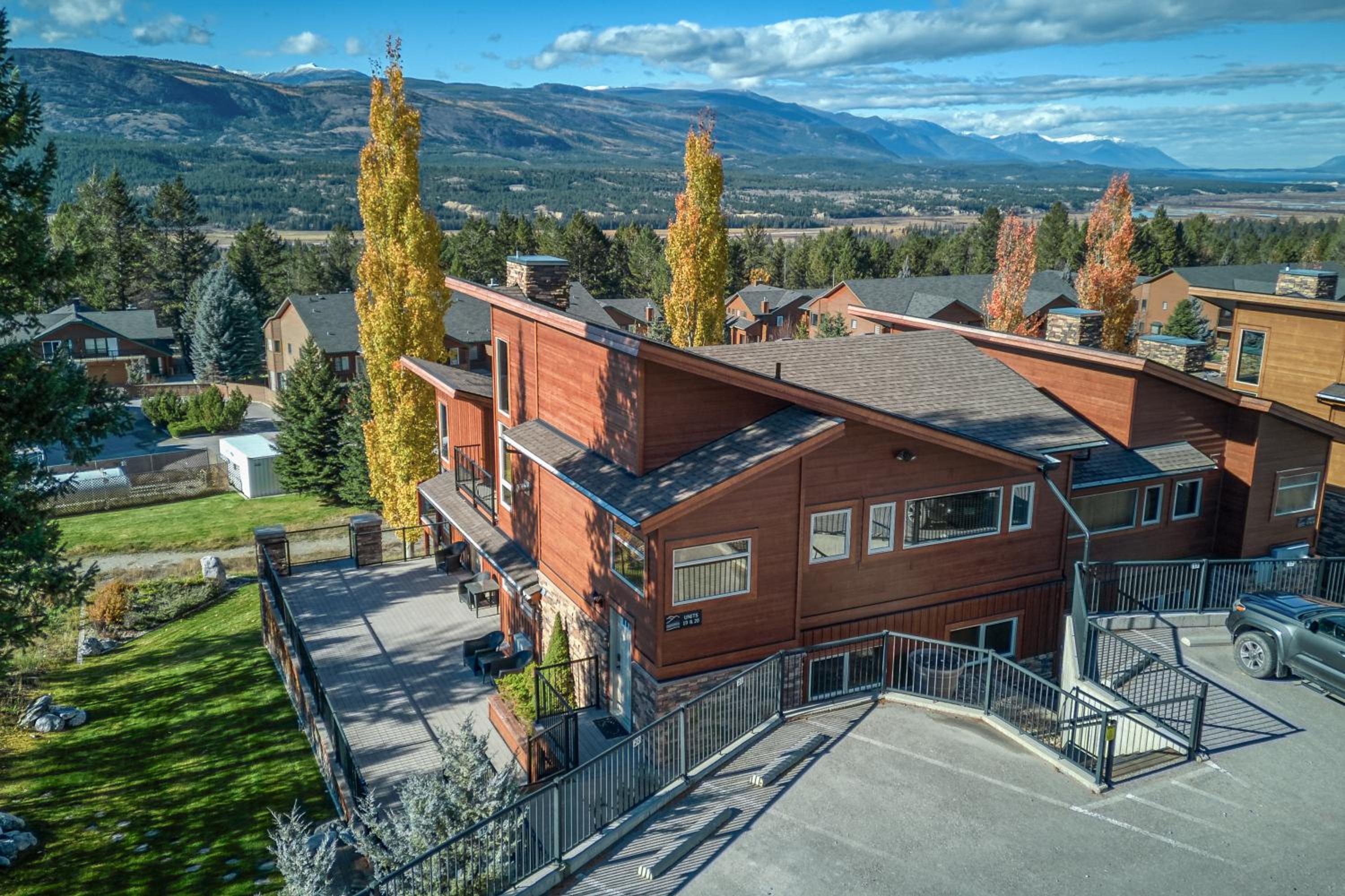 The Residences at Fairmont Ridge