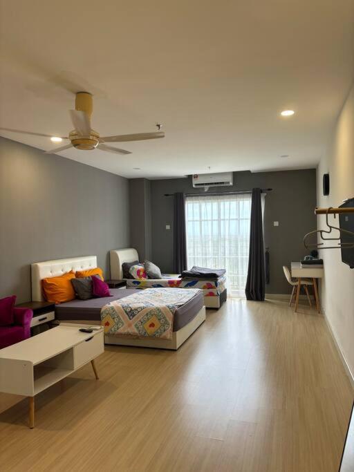 KF Homestay Double Suite photo 5