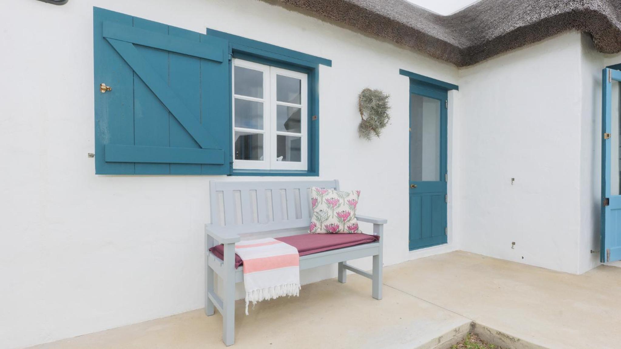 Blue Crane Cottage at Langezandt