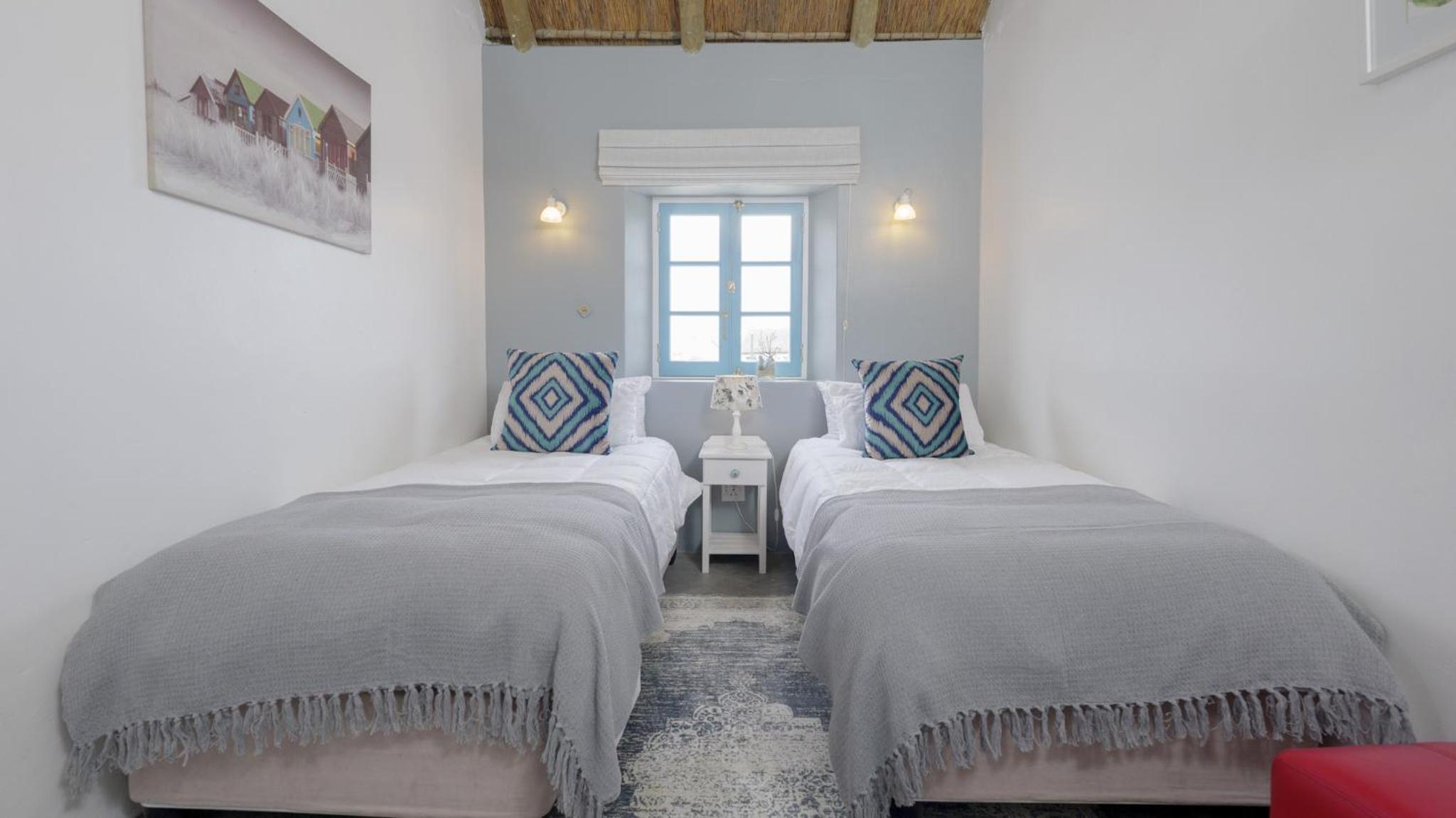 Blue Crane Cottage at Langezandt