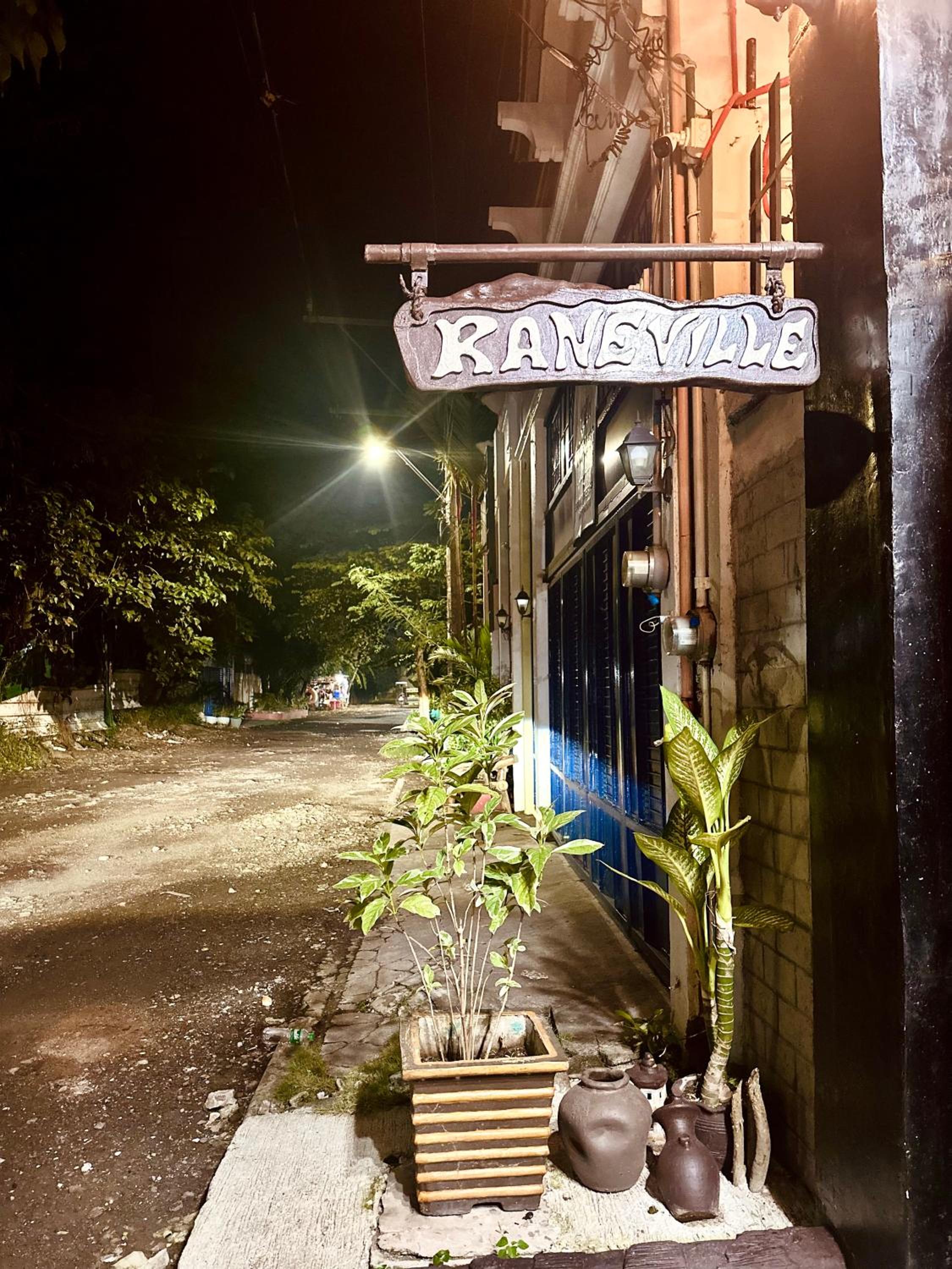 Raneville Hotspring Private Resort view 2