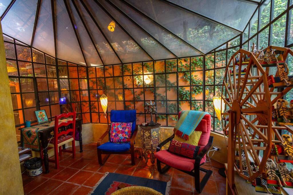 lounge