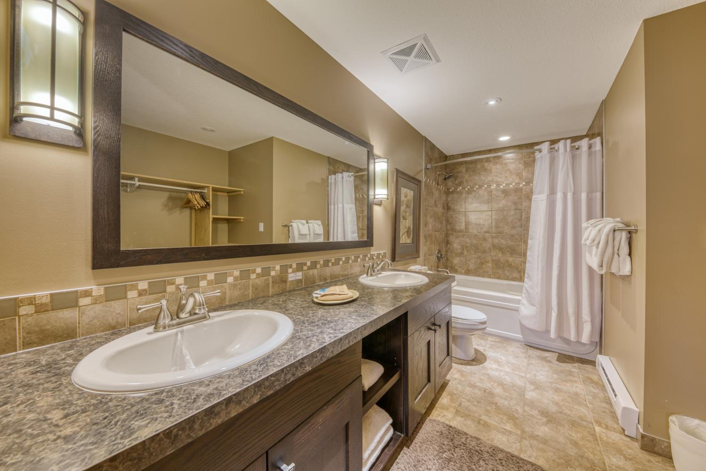 The Residences at Fairmont Ridge