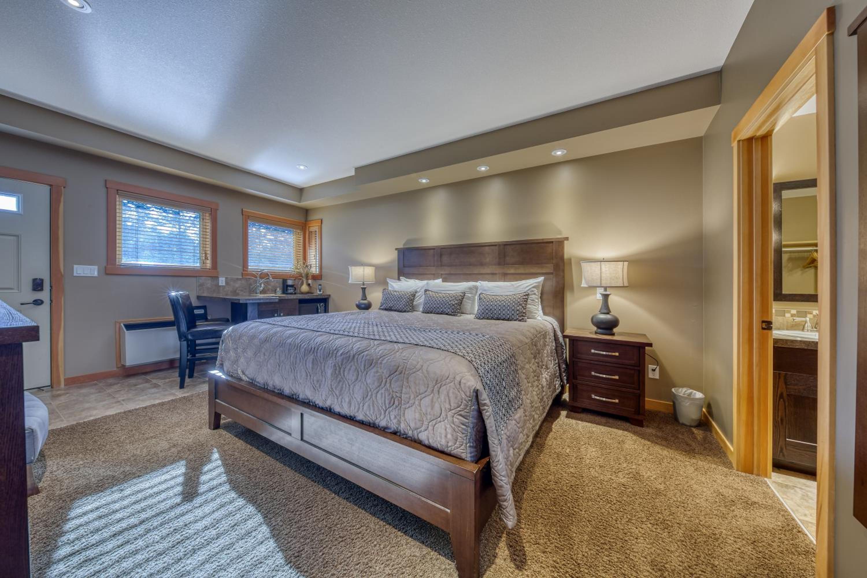 The Residences at Fairmont Ridge